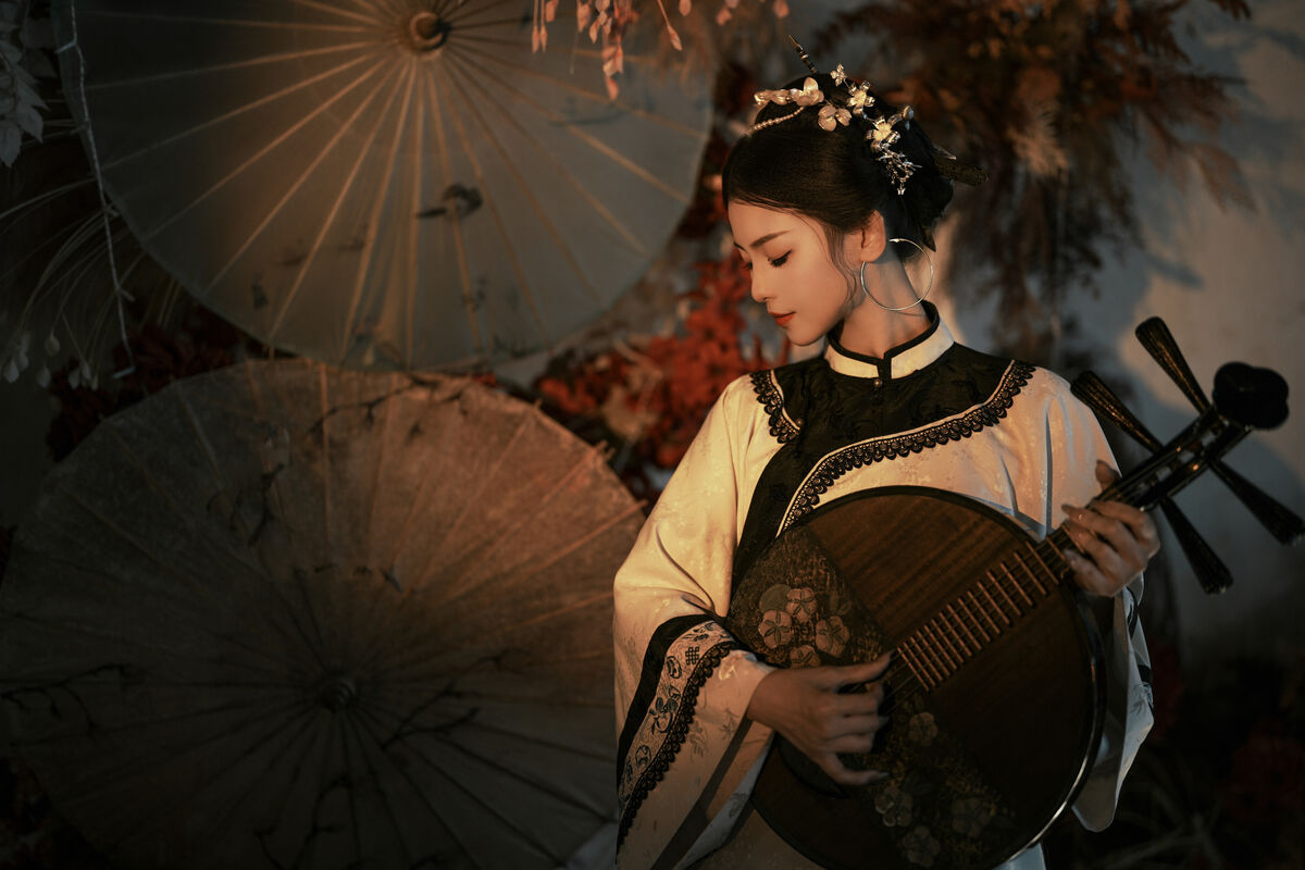 YiTuYu艺图语 Vol.10030 Luo Ning Tang