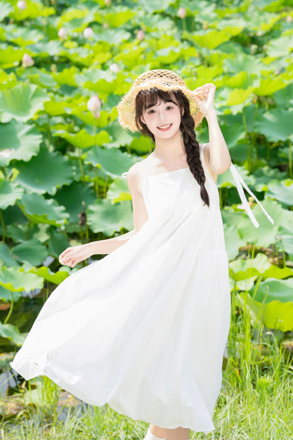 YiTuYu艺图语 Vol.10233 Xia Yu Xiao Nian