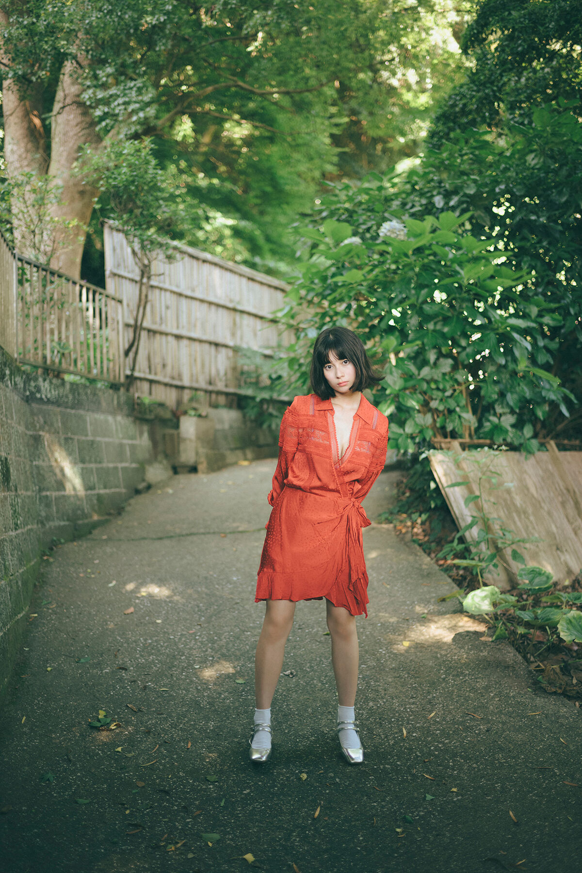 Sakurako Okubo 大久保桜子 - FLASHデジタル写真集 潮騒が聞こえる