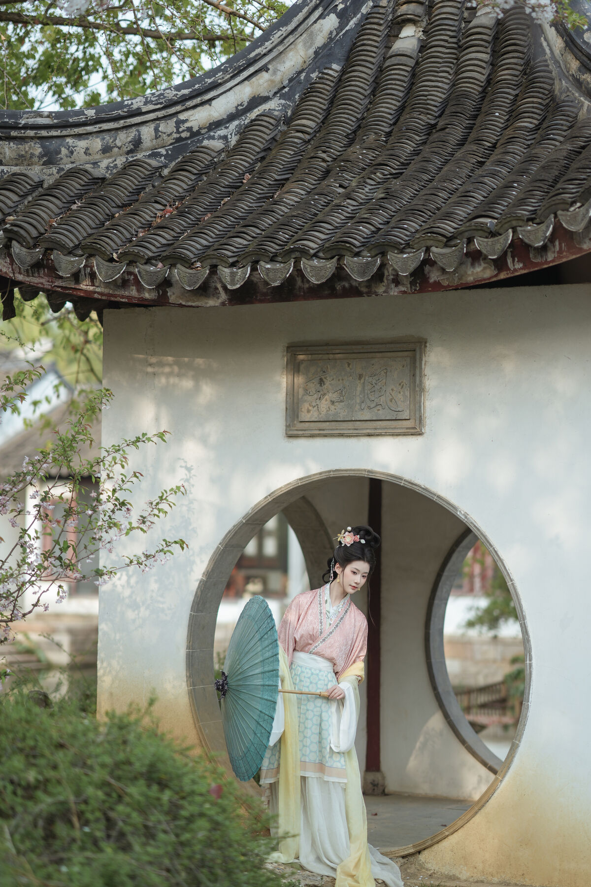 YiTuYu艺图语 Vol.10229 Jiang Zhu