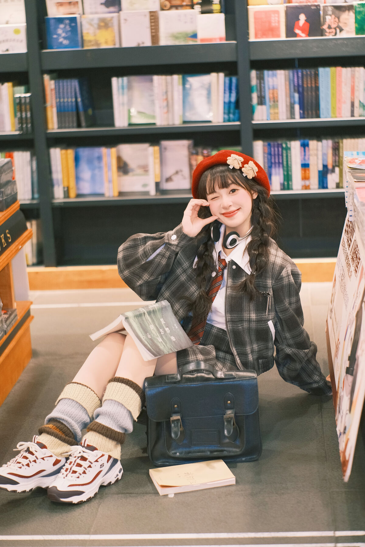 YiTuYu艺图语 Vol.9412 Xia Yu Xiao Nian