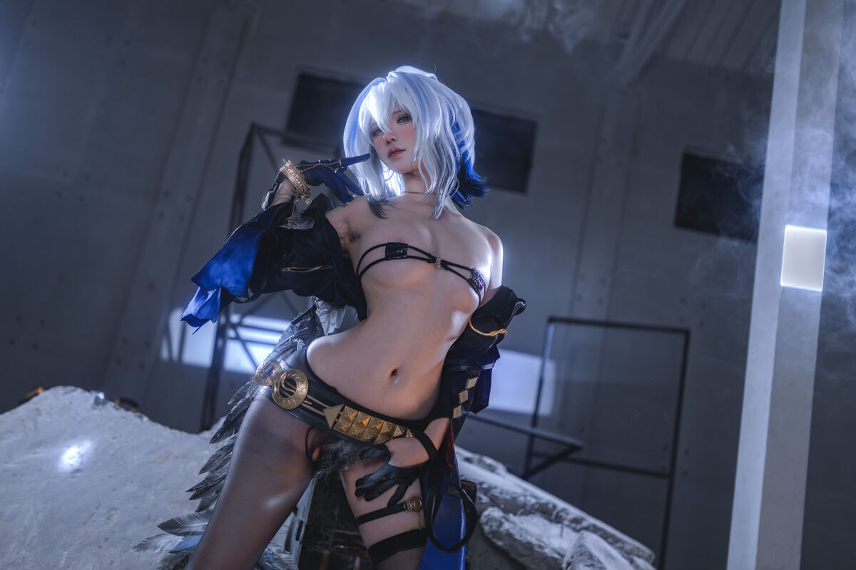 Coser@阿薰kaOri - 鸣潮 嘉贝莉娜 Part01