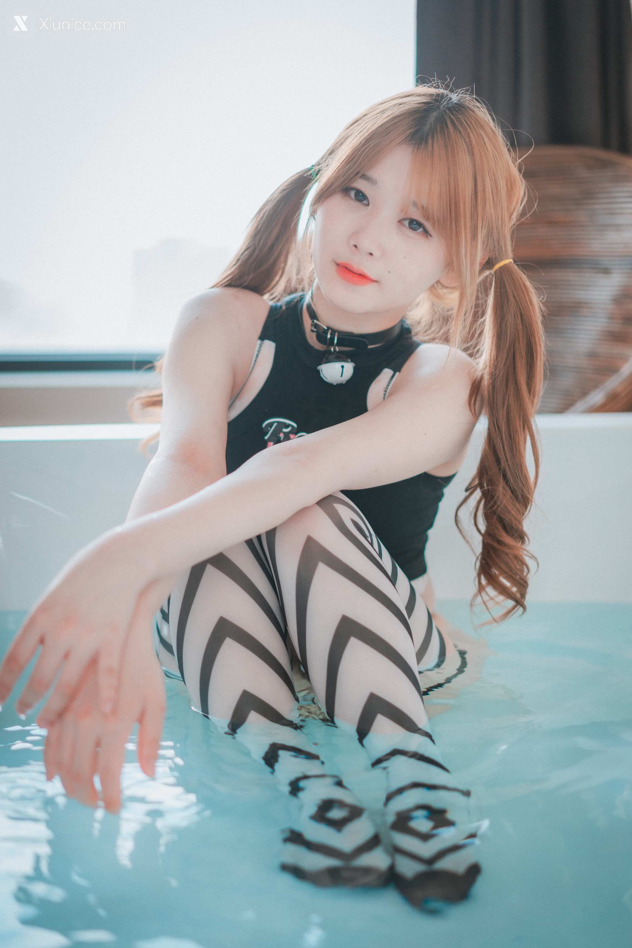 DJAWA Photo – Zia (지아) – Swimming Lessons #2 4K