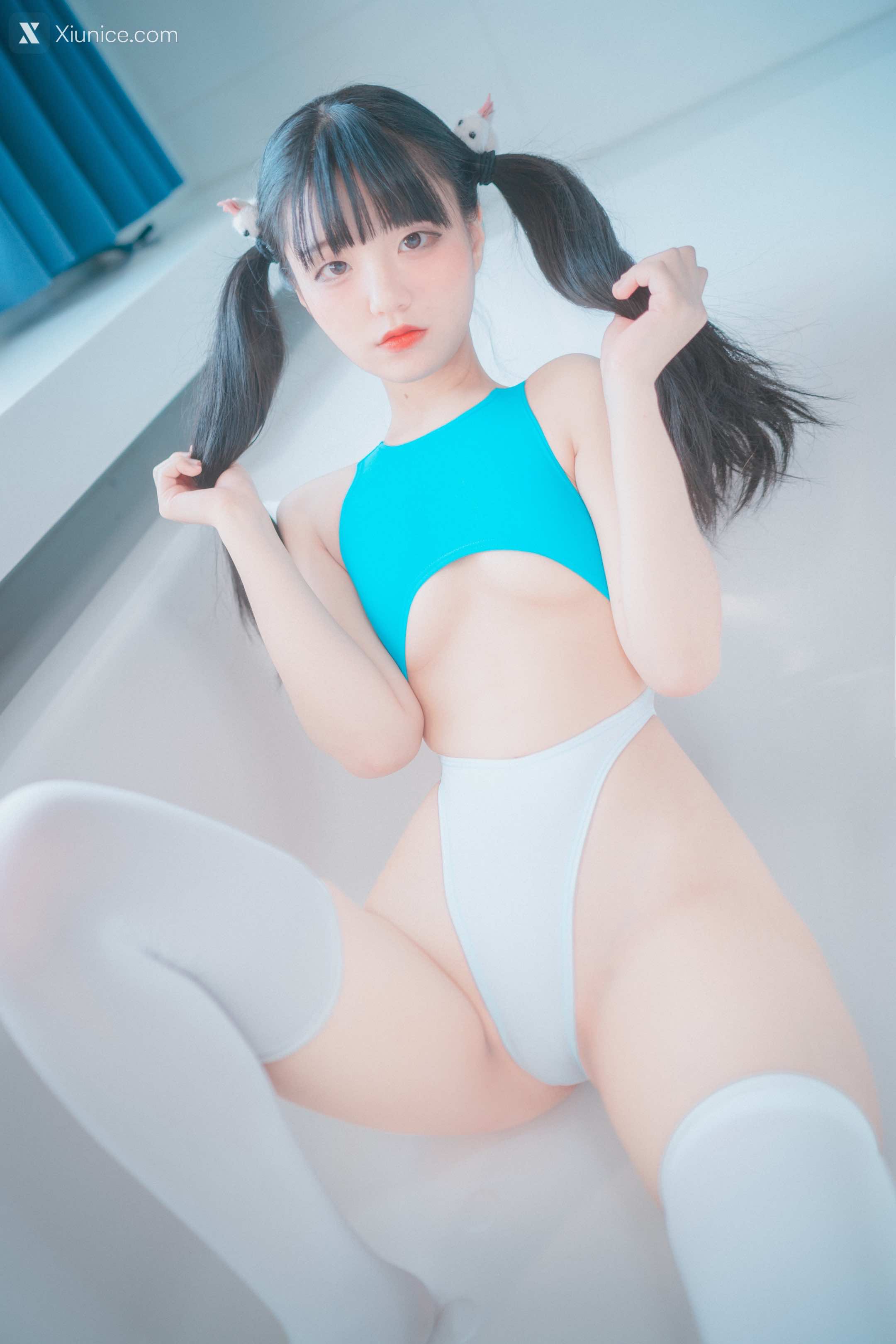 DJAWA Photo – Jeong Jenny (정제니) – Swimming Lessons #3 4K