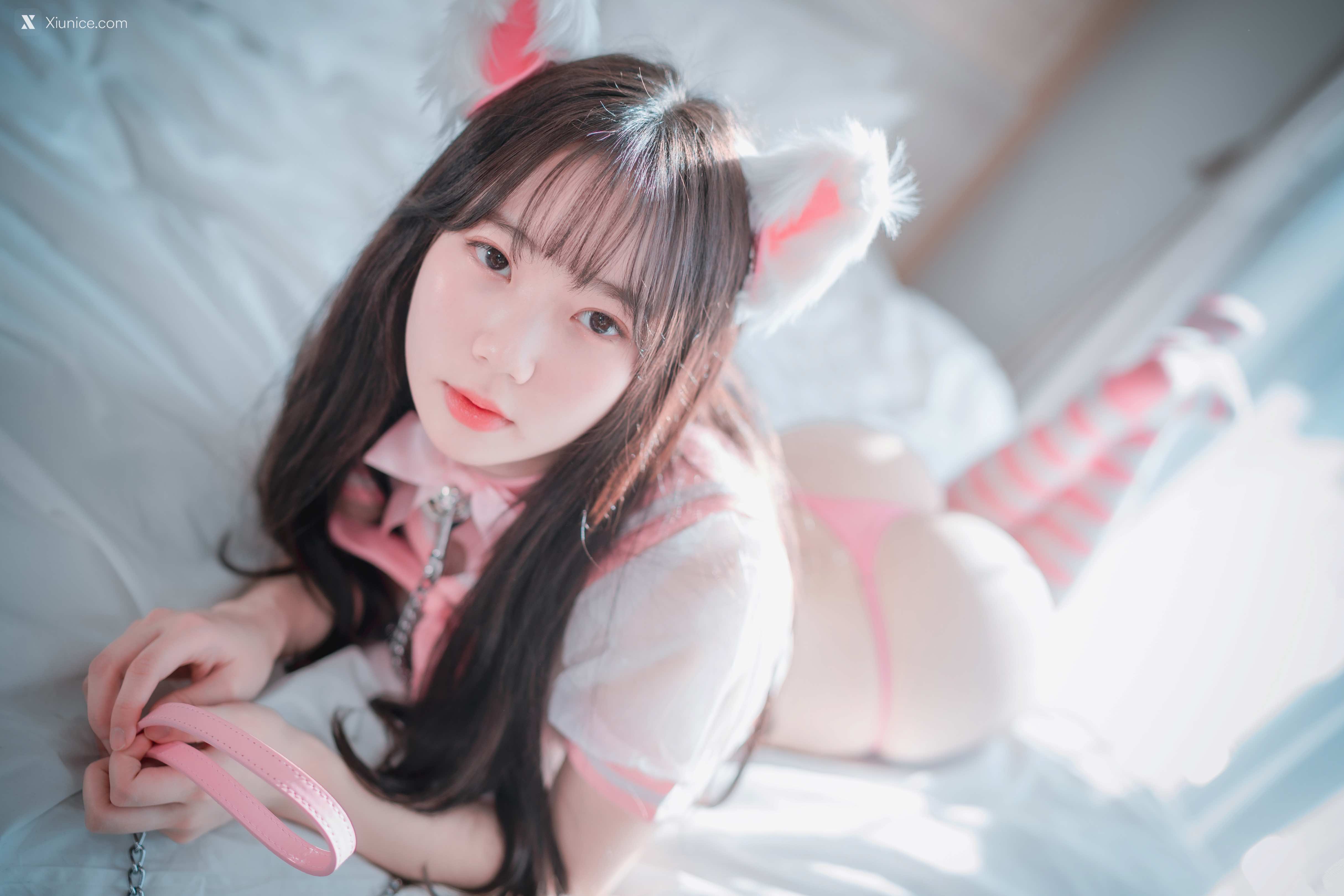 DJAWA Photo – Myu_a_ (뮤아) – Catgirl in Pink 4K