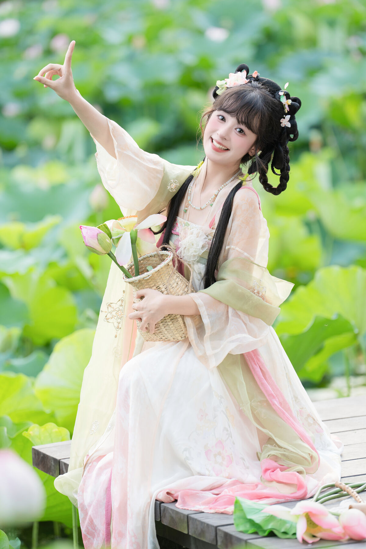 YiTuYu艺图语 Vol.10144 Xia Yu Xiao Nian