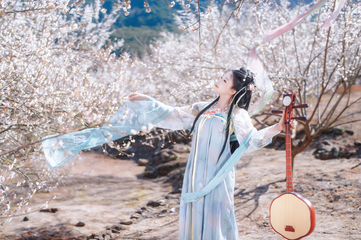 YiTuYu艺图语 Vol.10208 Ba La Ba La