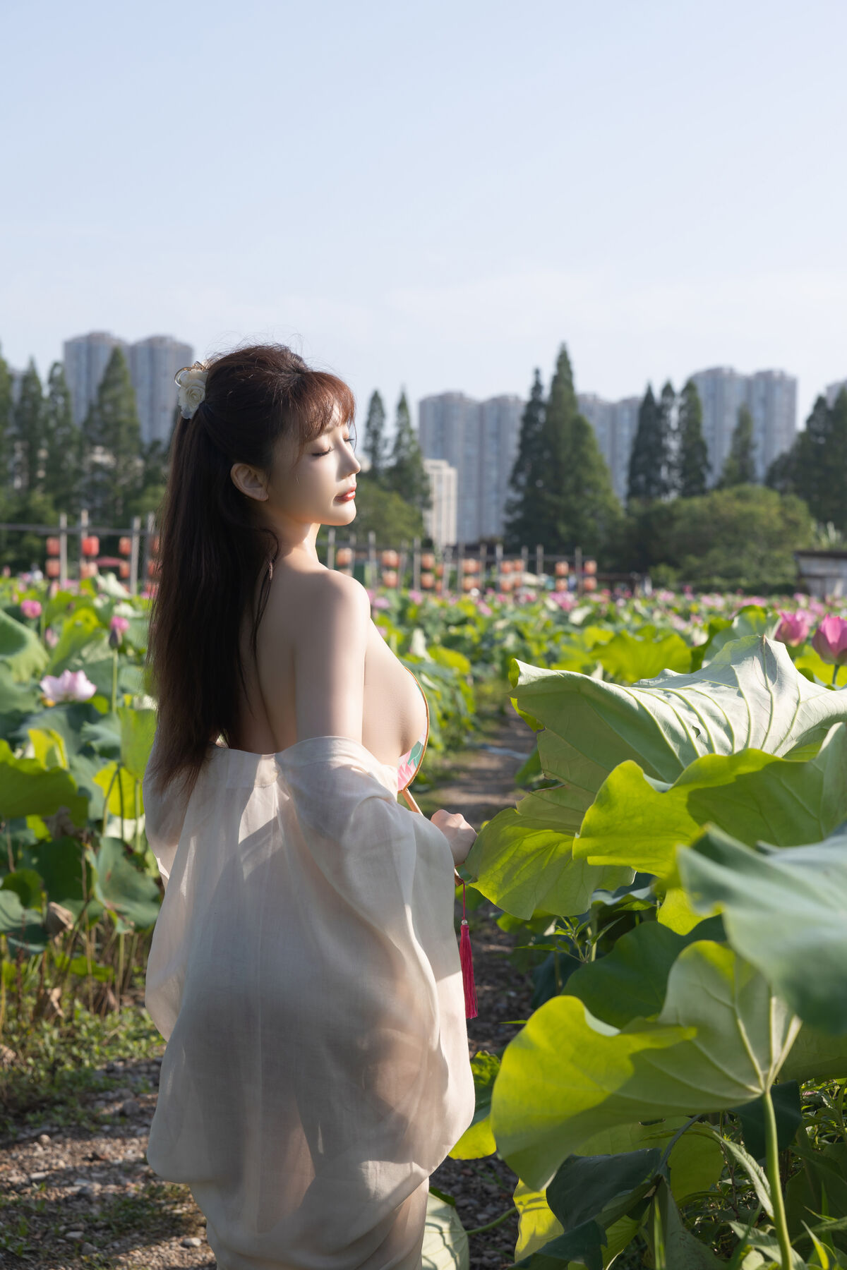 内购无水印 Lu Xuan Xuan 陆萱萱 - 秀人网模特 荷花 Part01