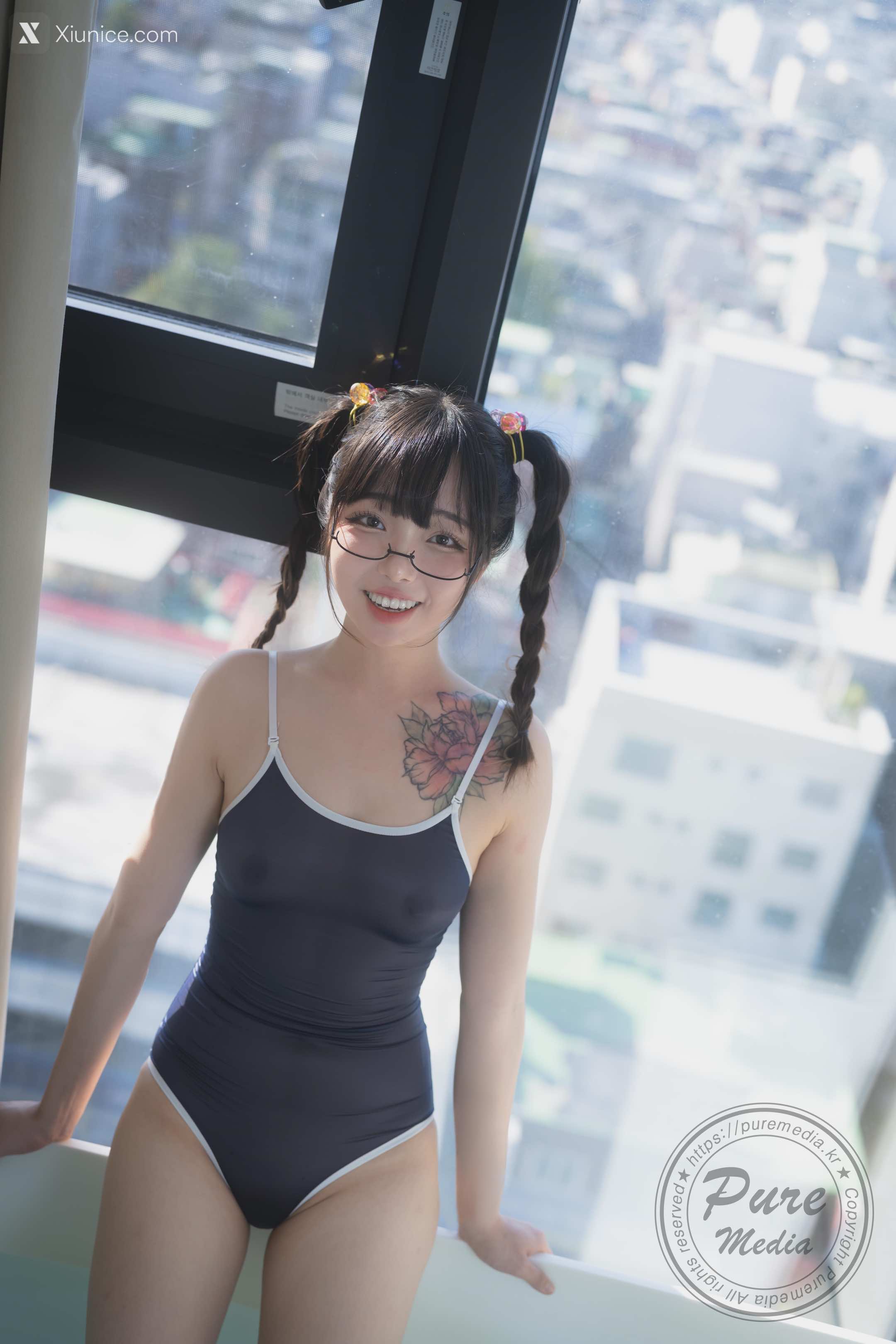 Pure Media Vol.262 Jelly (젤리) – Is Watching Ero Animation 4K