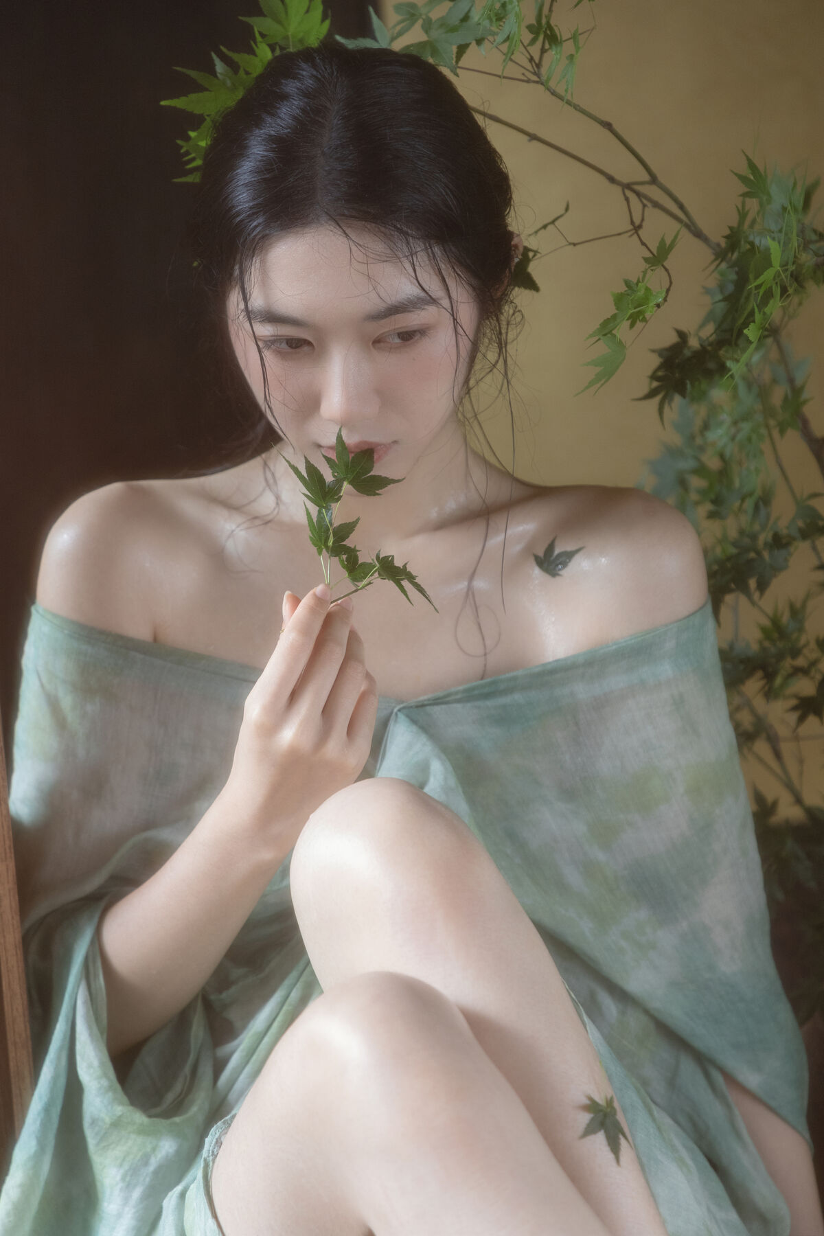 YiTuYu艺图语 Vol.10094 Fei Sato Ni Ni