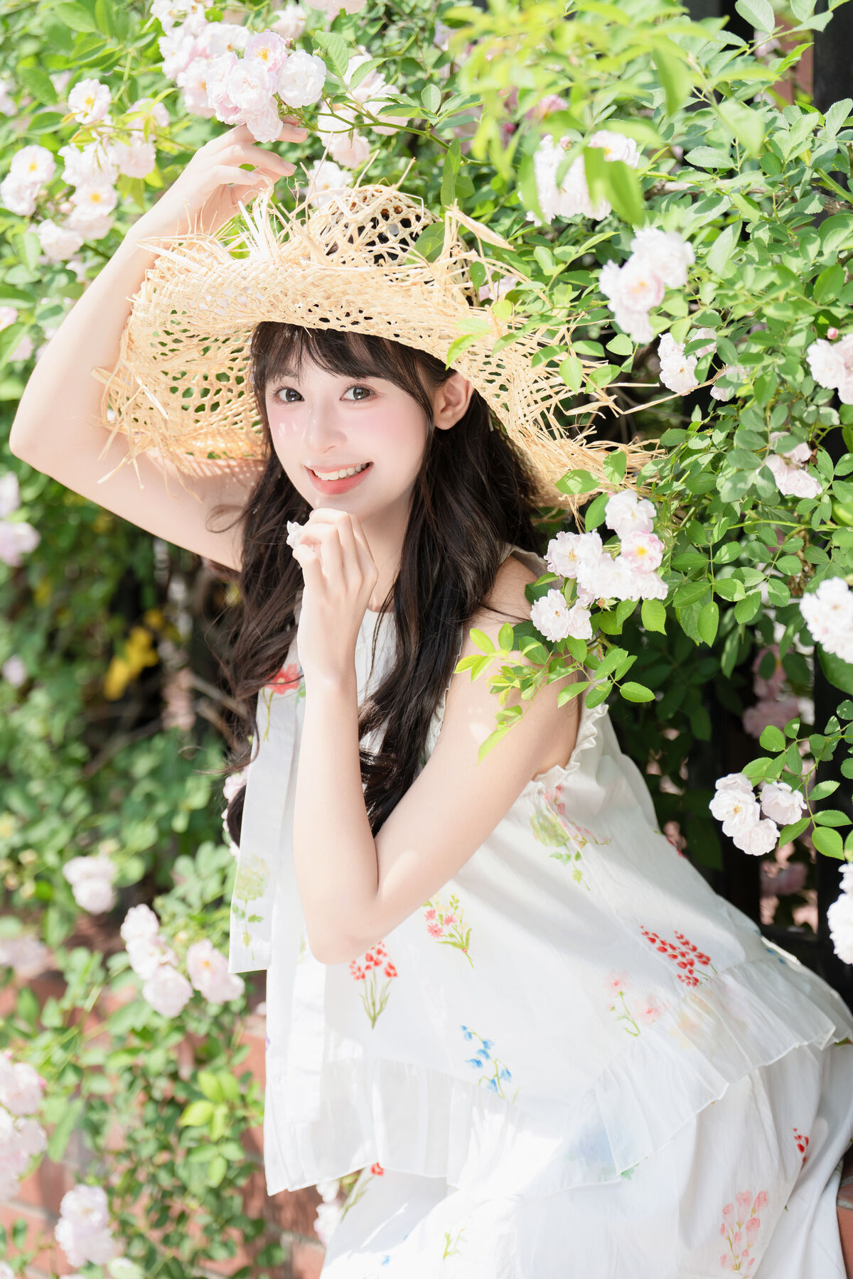 YiTuYu艺图语 Vol.10121 Xia Yu Xiao Nian