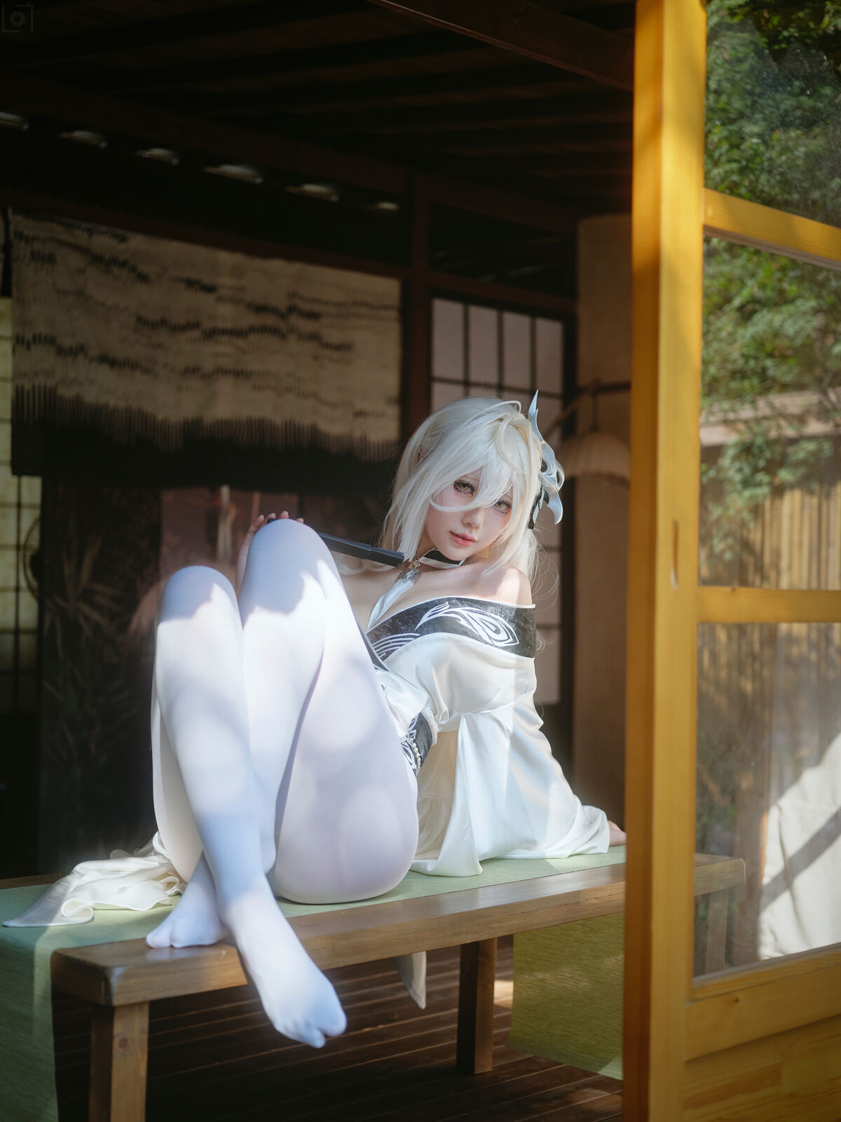 Coser@湖里狸 - 白凤