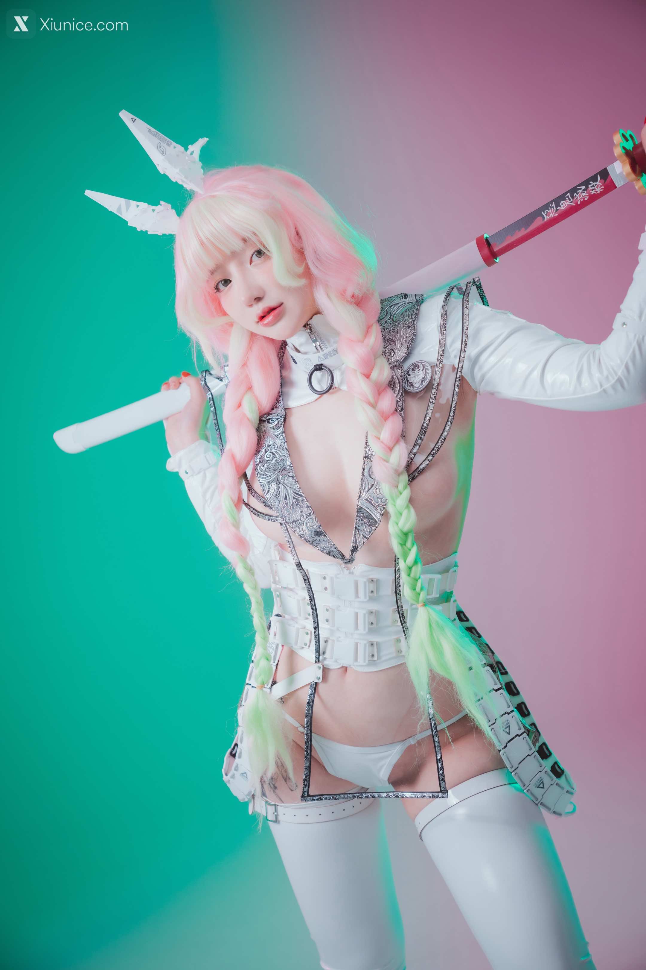 DJAWA Photo – Son Ye-Eun (손예은) – Cyber Hunter Mitsuri 4K
