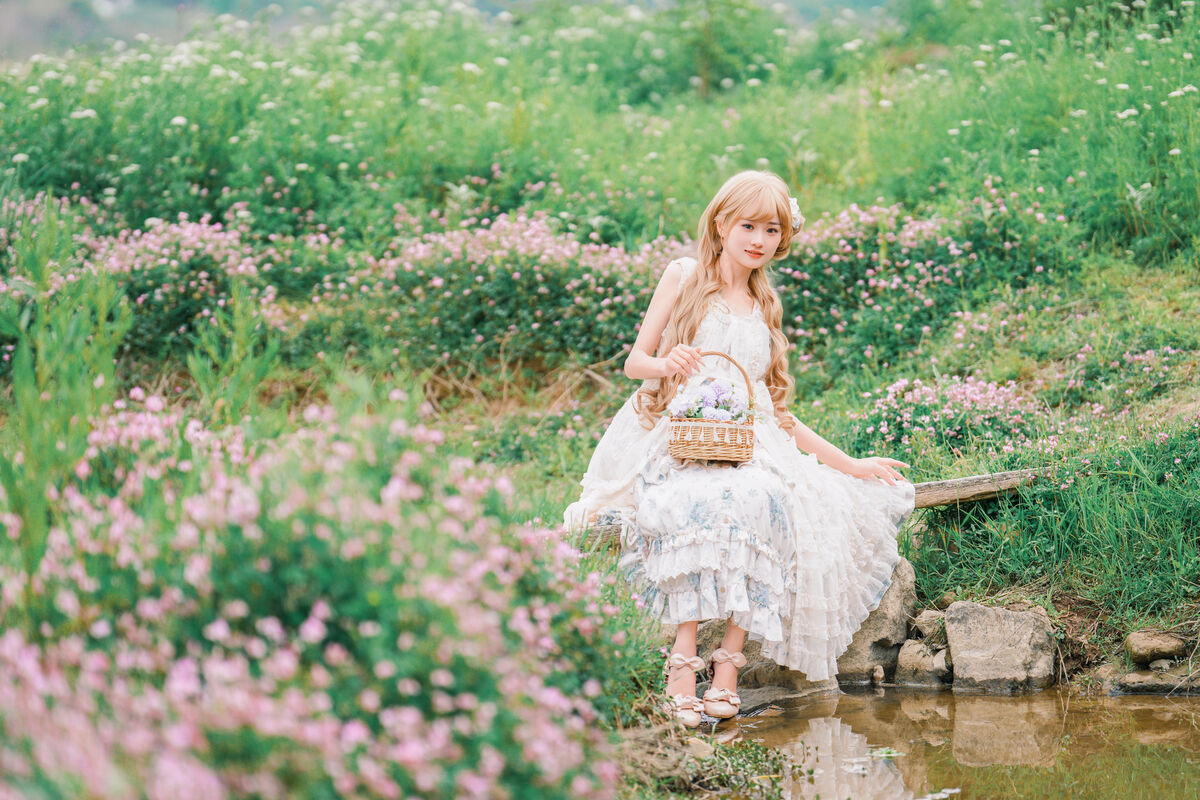 YiTuYu艺图语 Vol.10195 Bao Zao De Guo Jiang Da Ye