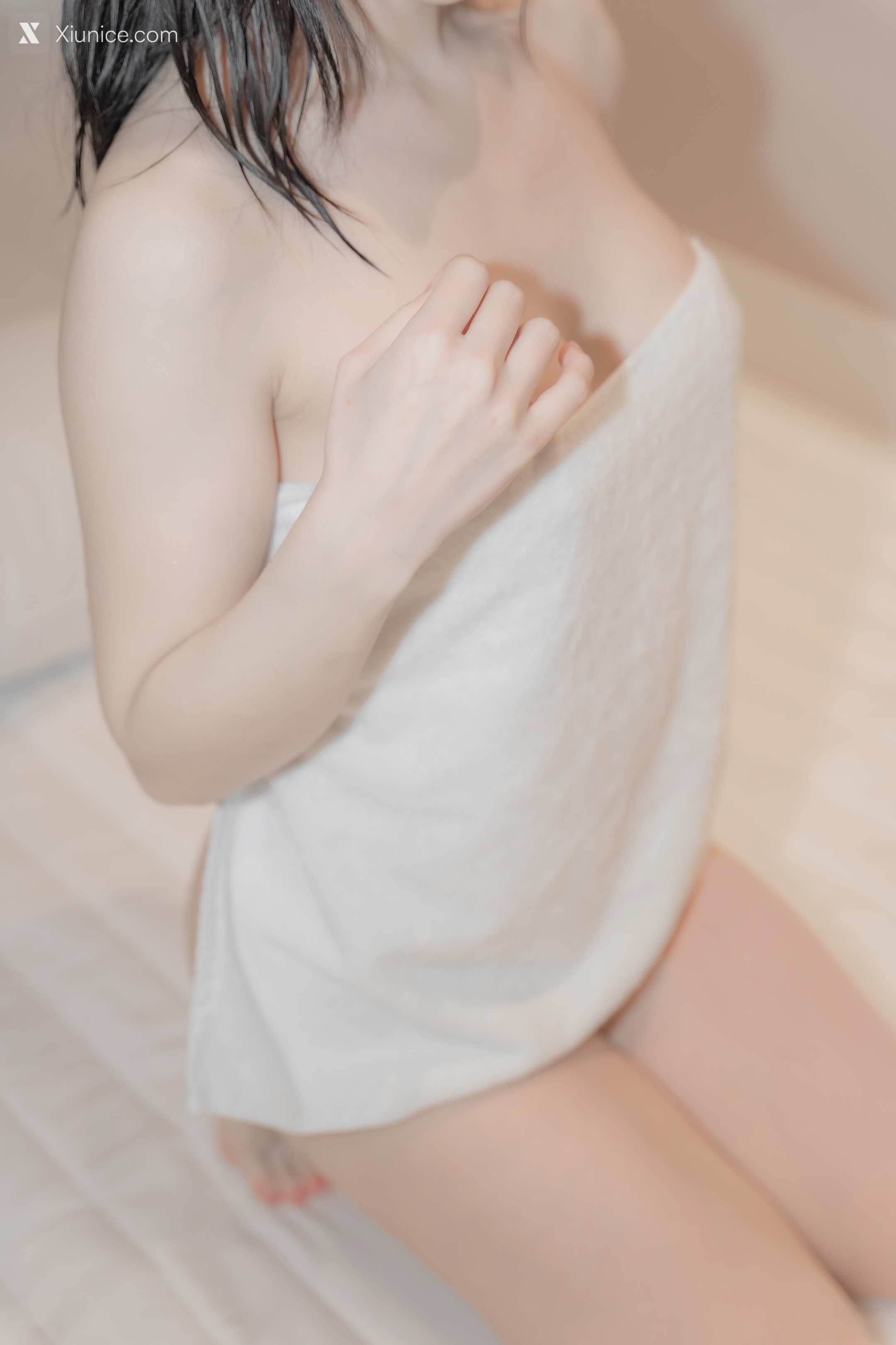 PUSSYLET Vol.48 Candy – Moist 4K