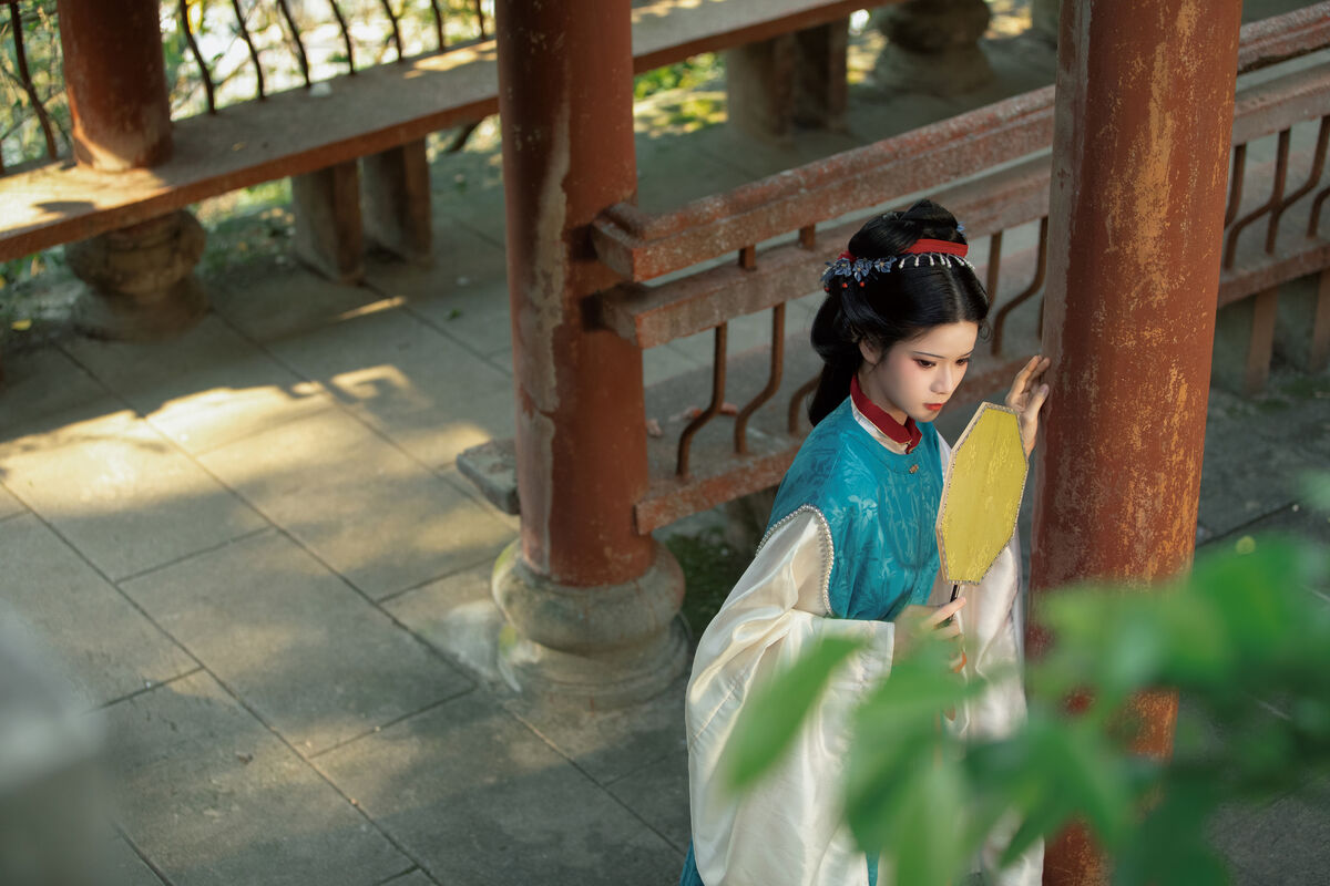 YiTuYu艺图语 Vol.10220 Na Ni