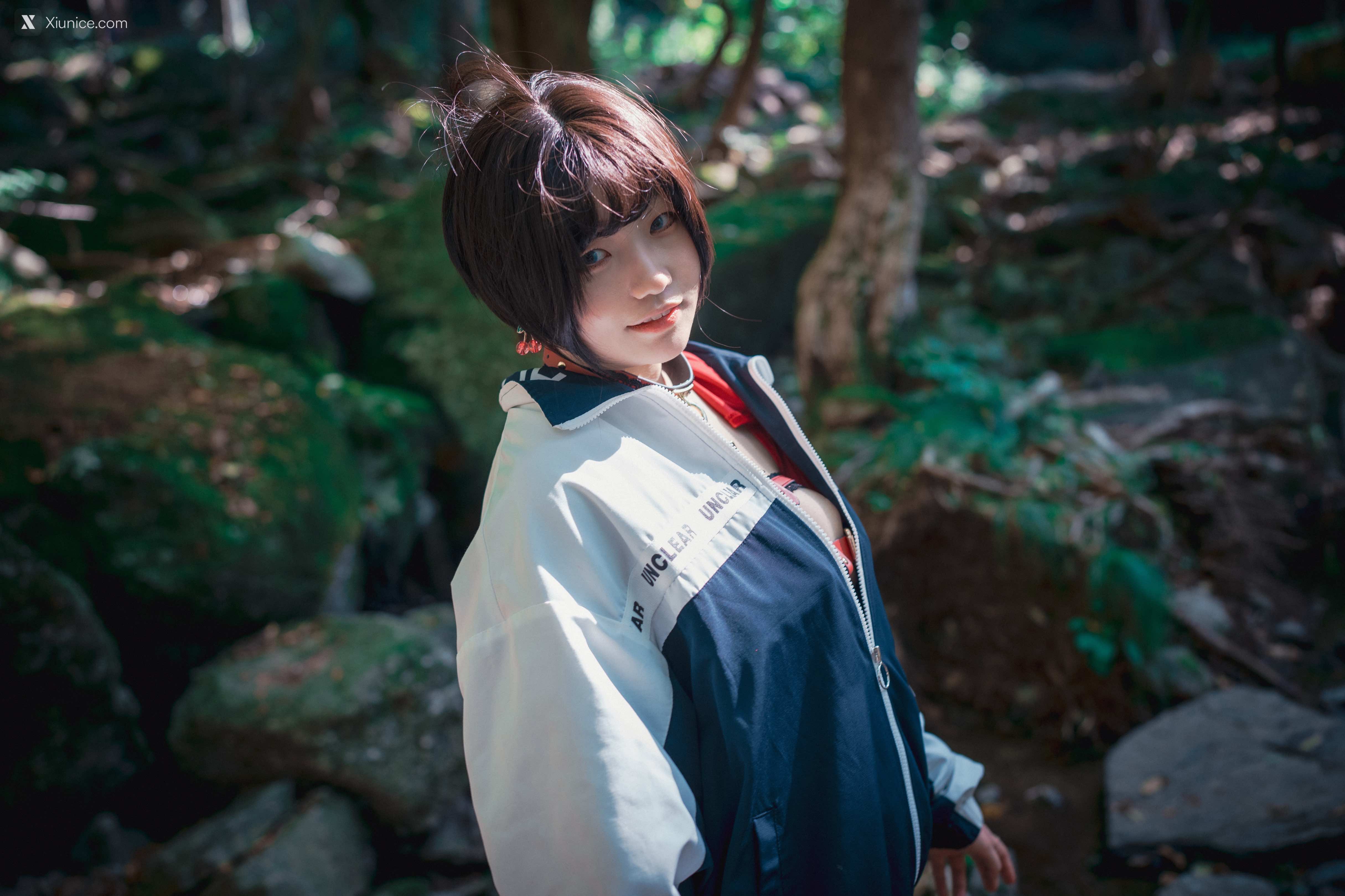 DJAWA Photo – Mimmi (밈미) – Naughty Red Hiring Hood 4K