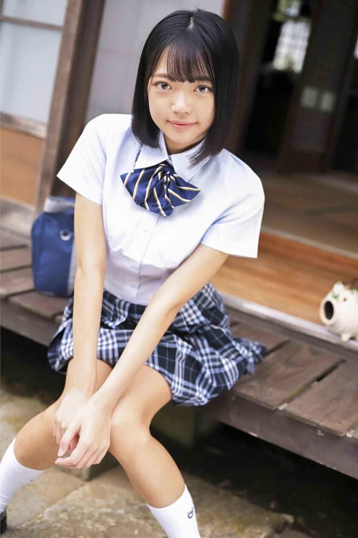 Amu Tsubura 粒楽あむ - Youth. アオハル Vol.3 Part01