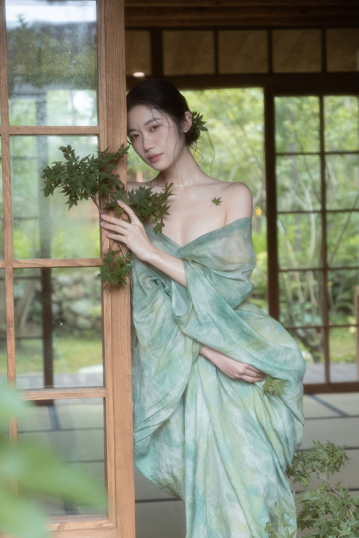 YiTuYu艺图语 Vol.10094 Fei Sato Ni Ni