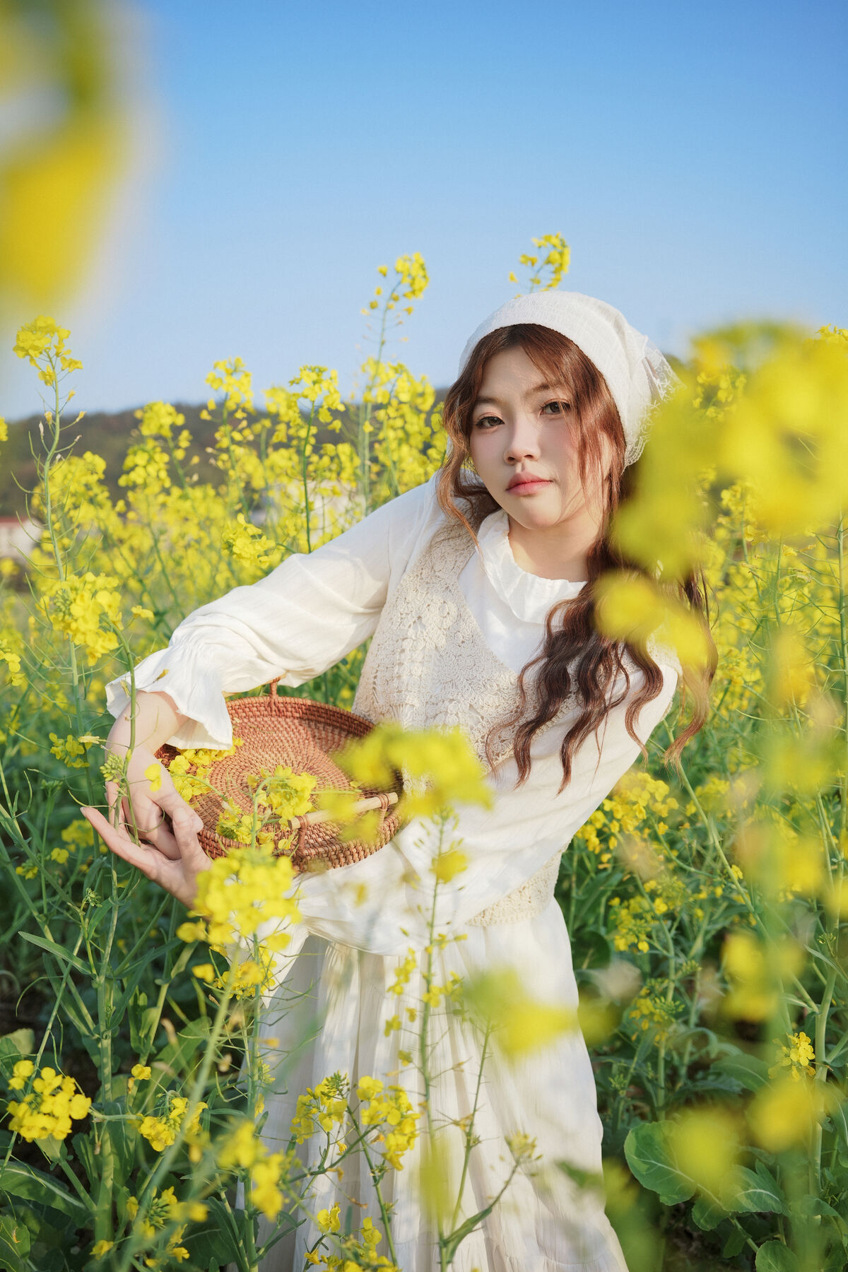 YiTuYu艺图语 Vol.10084 Jing Jing Yi