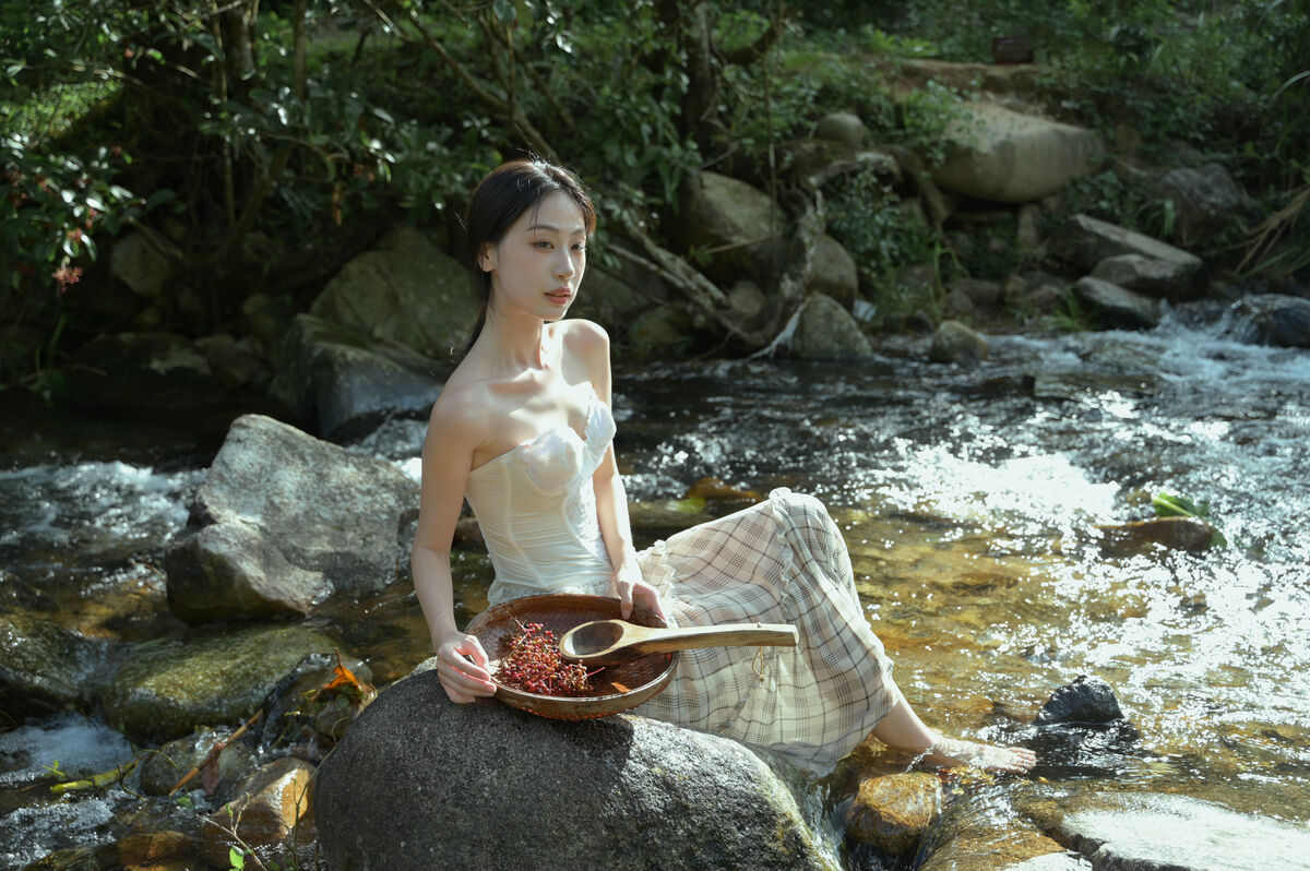 YiTuYu艺图语 Vol.10078 Yi Yi