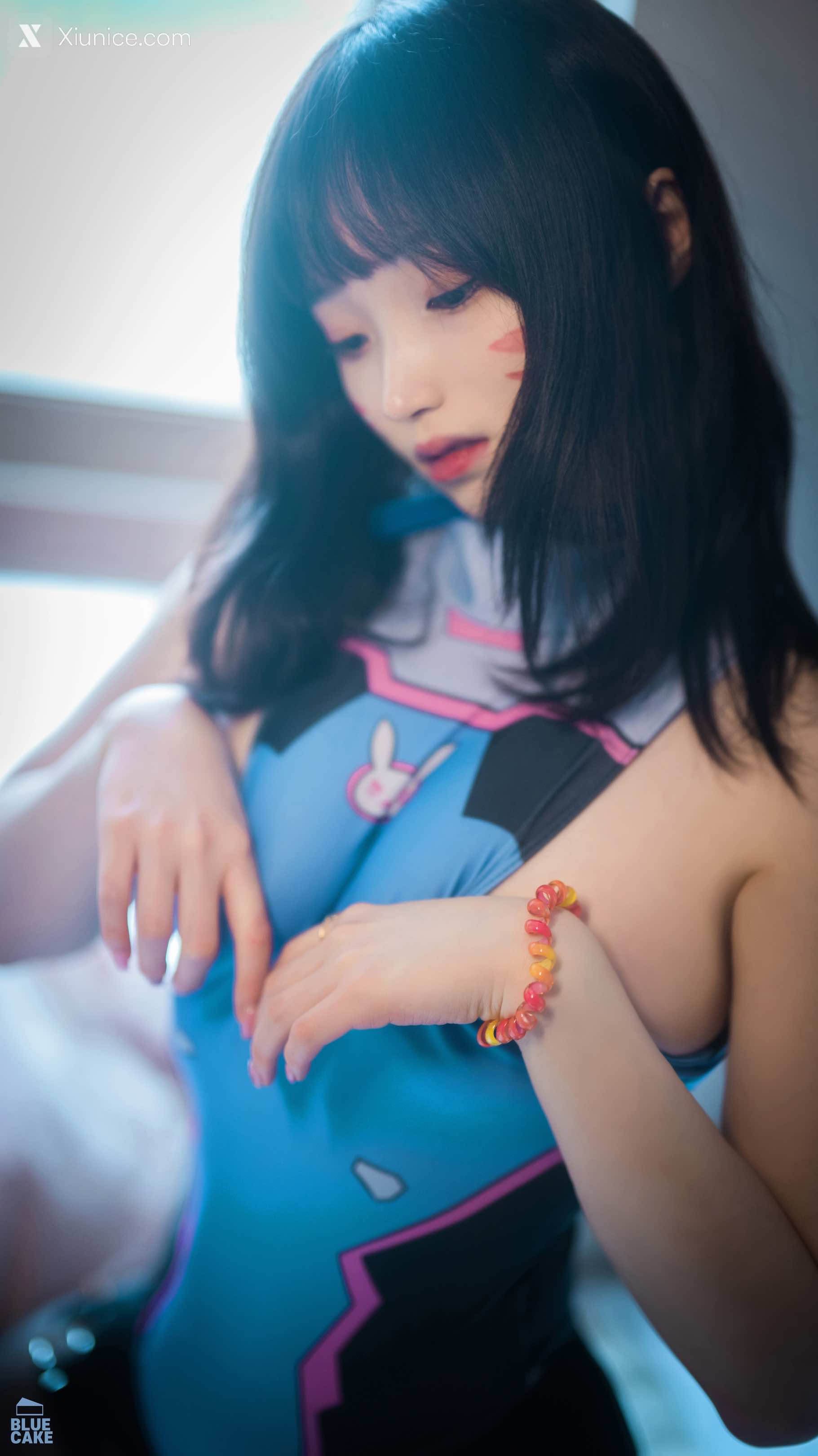 BLUECAKE Bambi (밤비) – Home Work 4K