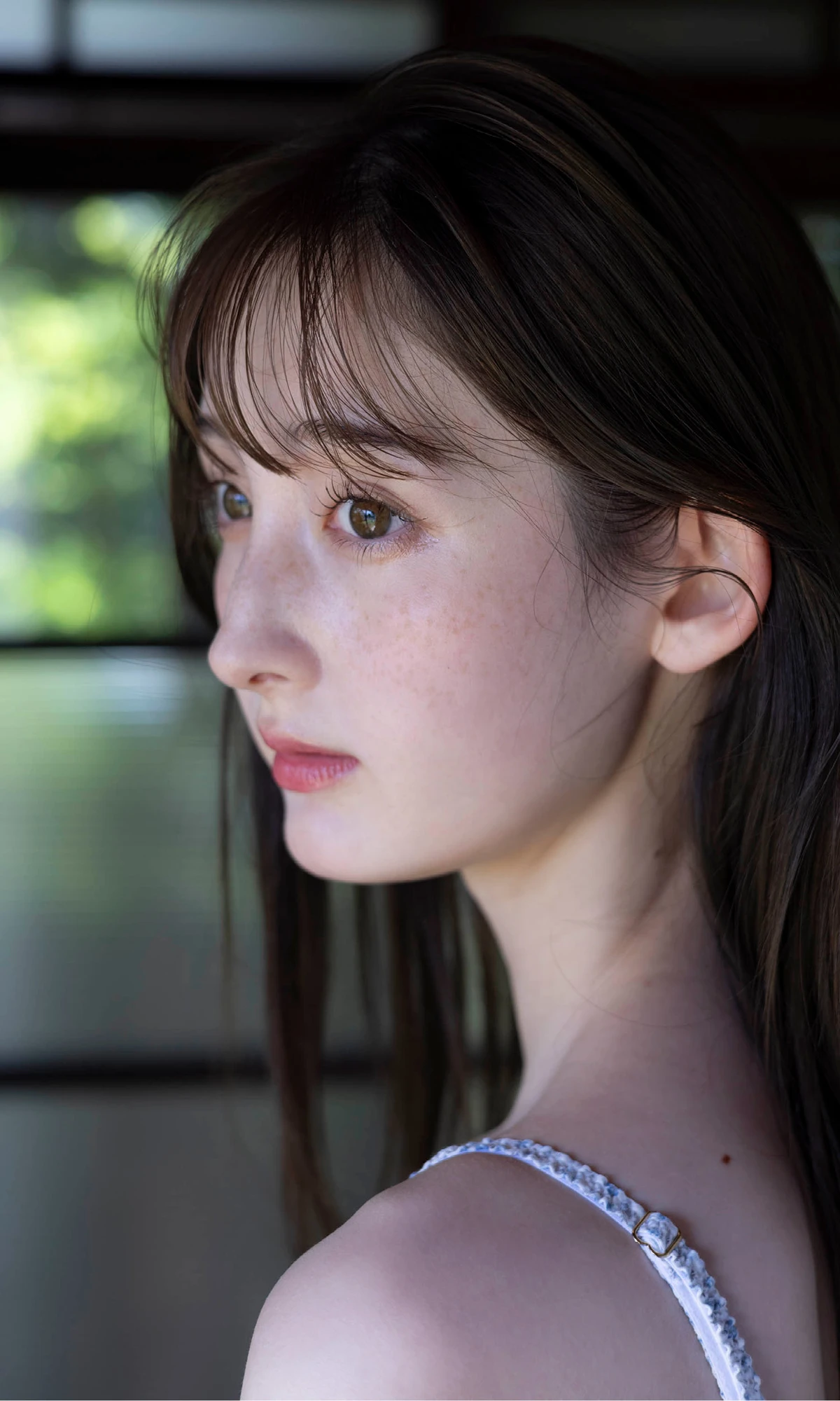 Nana Cecile 菜那セシル, 週プレ Photo Book 「Summer is in the air.」