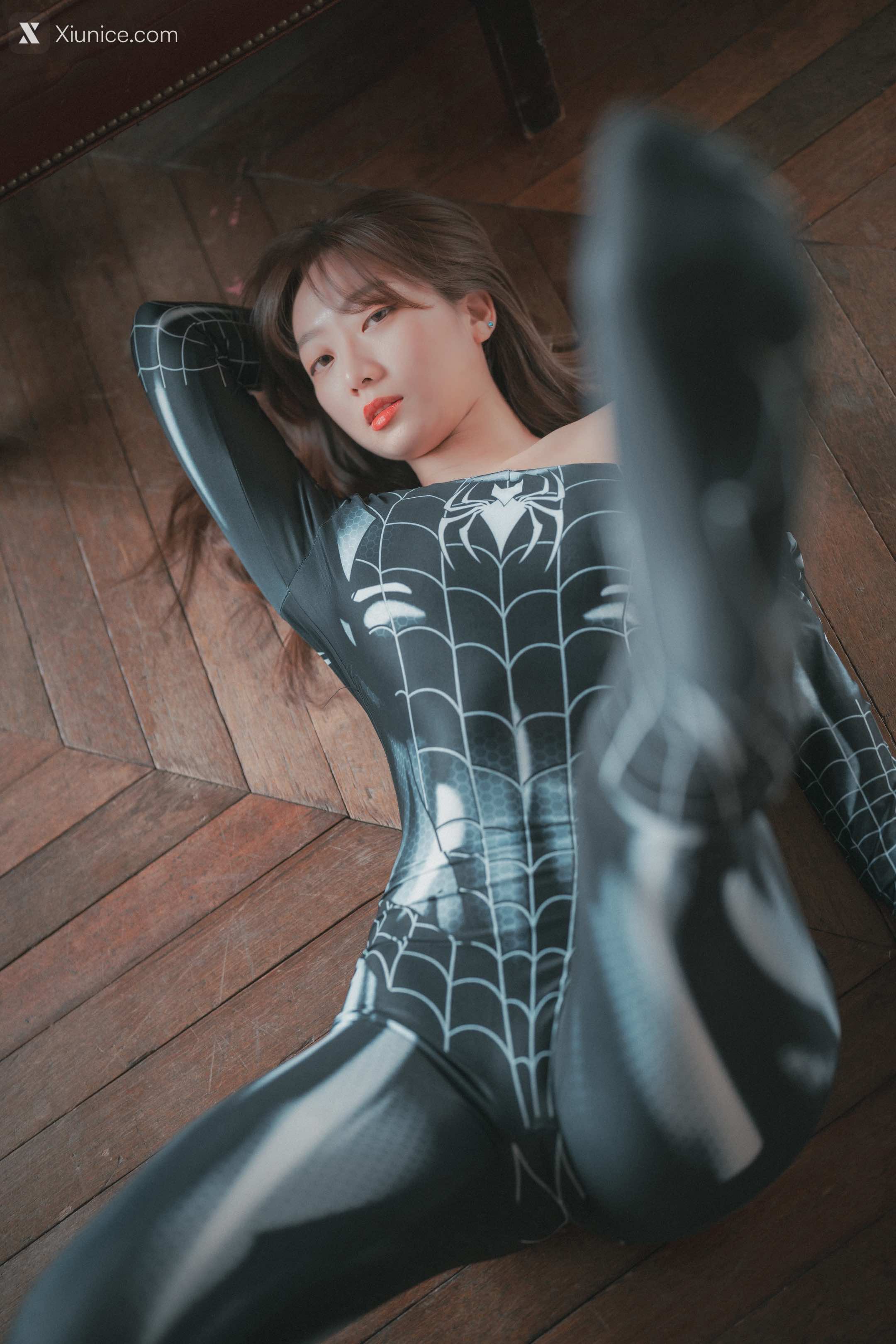 DJAWA Photo – Koby – The Curvy Spider Girl + S.ver 4K