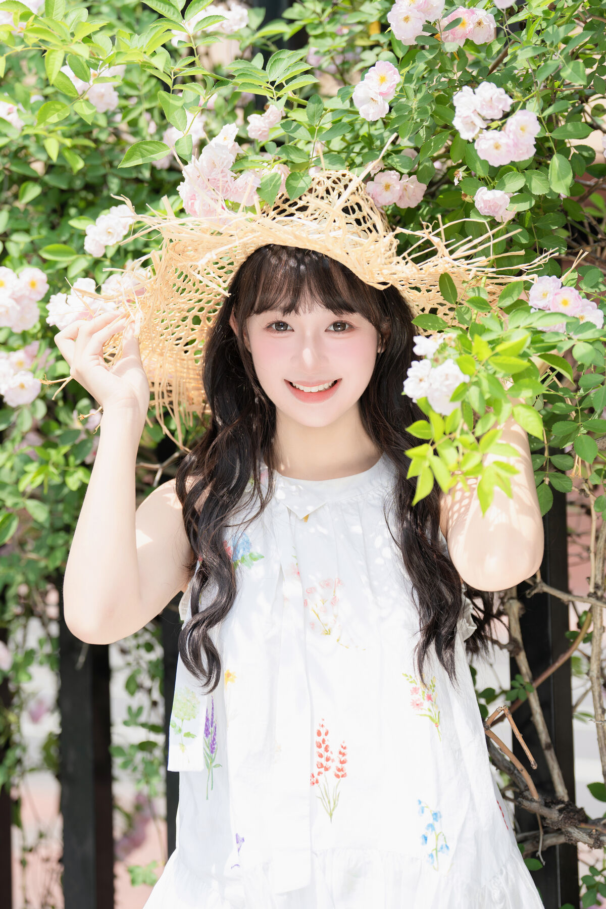 YiTuYu艺图语 Vol.10121 Xia Yu Xiao Nian