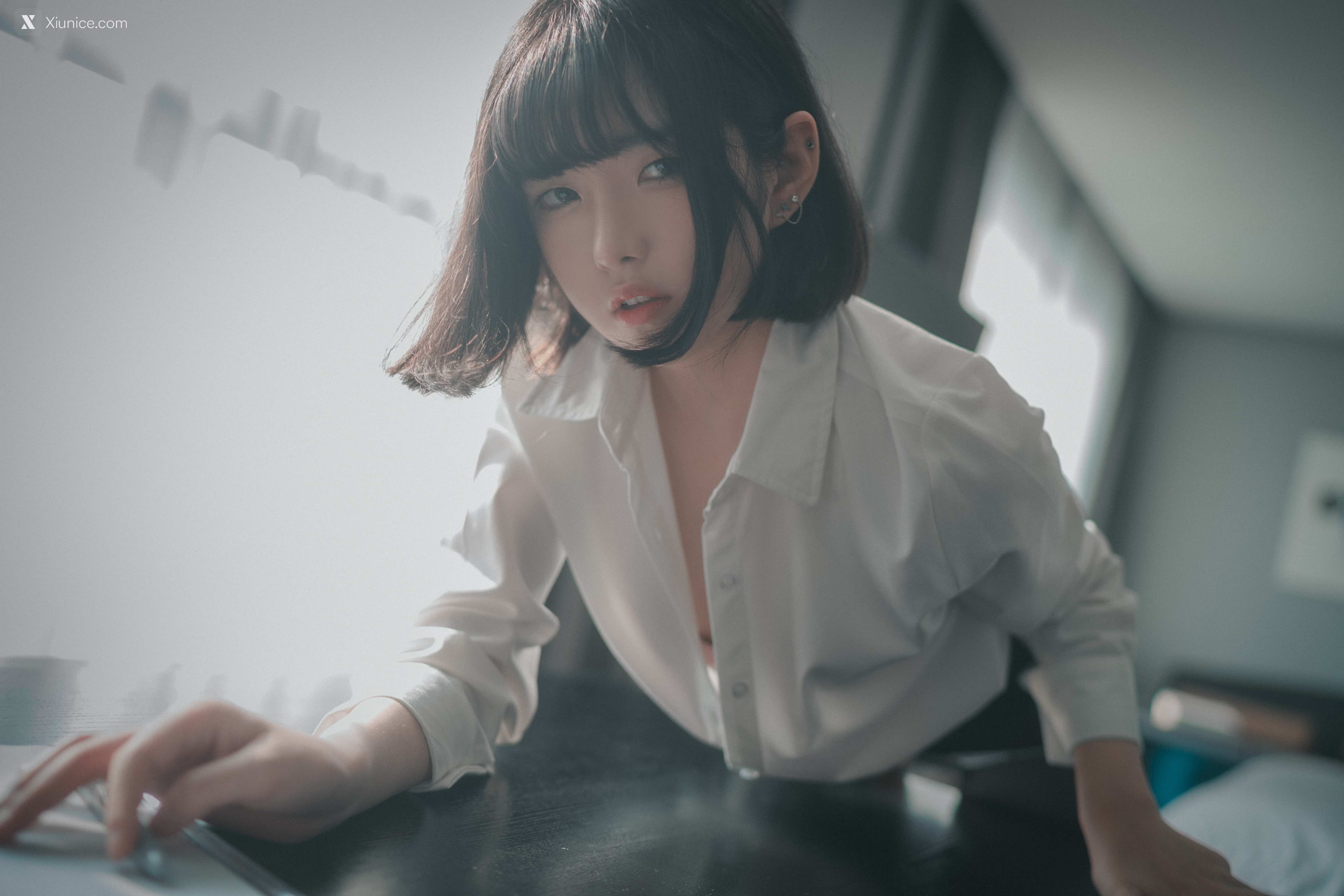 DJAWA Photo – Sonson (손손) – “Need Your Approval” 4K
