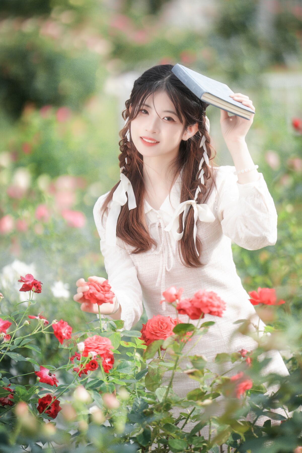 YiTuYu艺图语 Vol.10080 Wo De Xiao Zhu Li