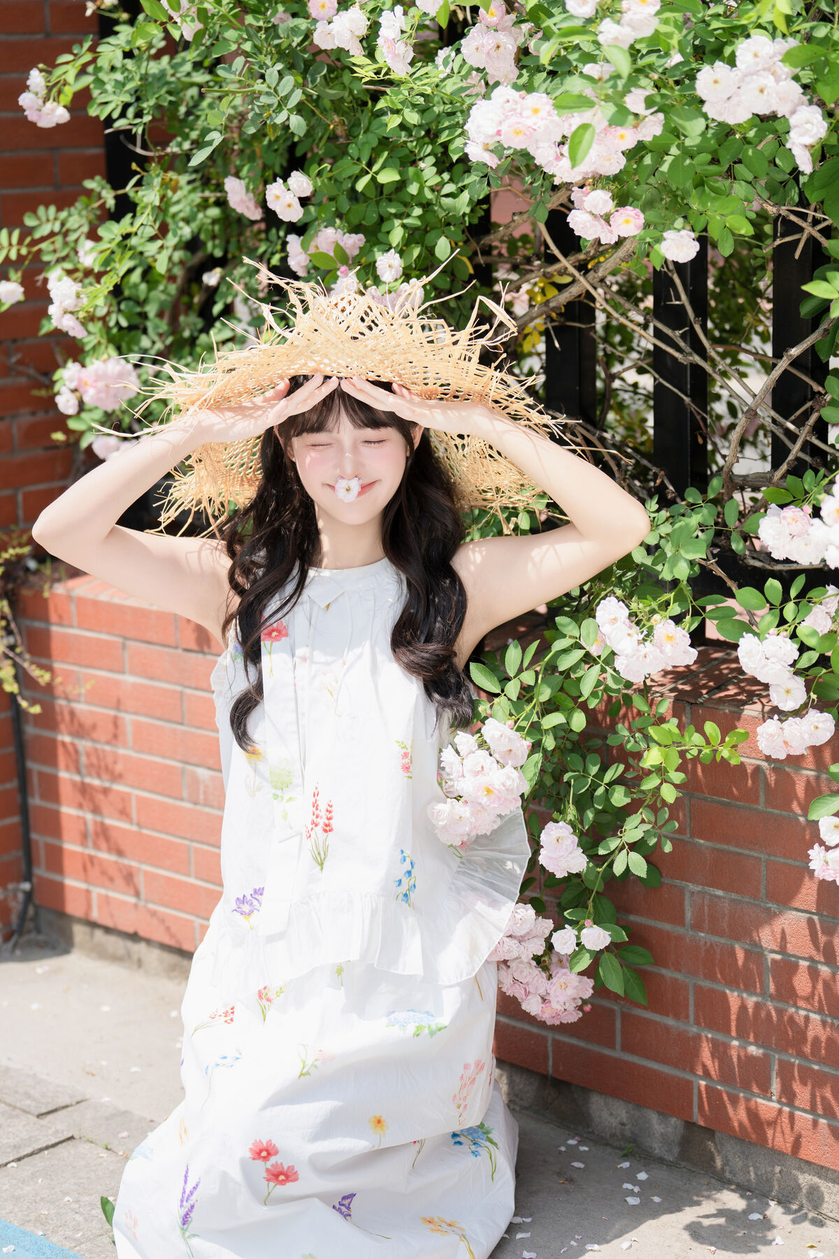 YiTuYu艺图语 Vol.10121 Xia Yu Xiao Nian