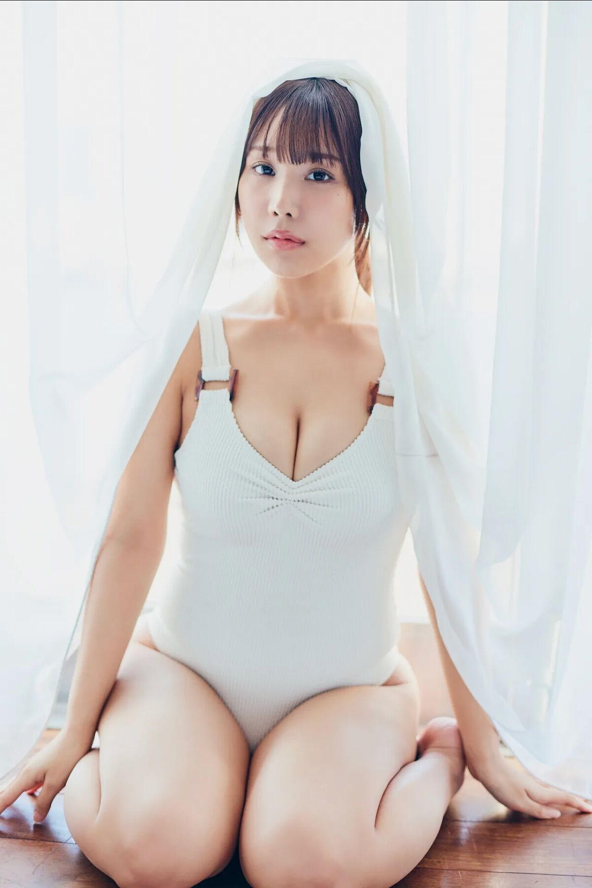 Towa Suzuki 鈴木兎羽 - FRIDAYデジタル写真集 グラエンサー Vol.1