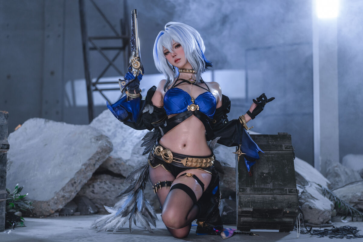 Coser@阿薰kaOri - 鸣潮 嘉贝莉娜 Part01