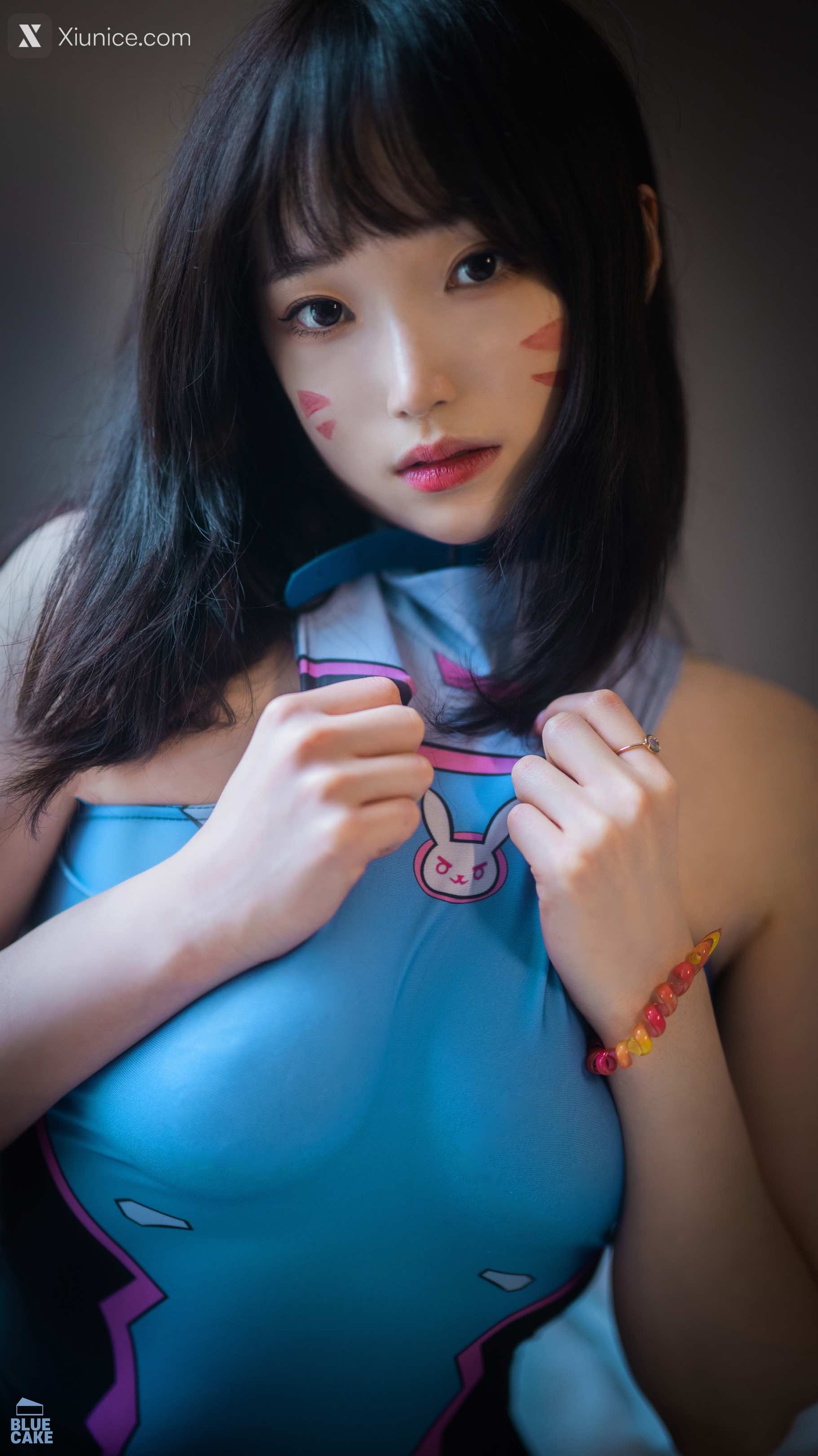 BLUECAKE Bambi (밤비) – Home Work 4K