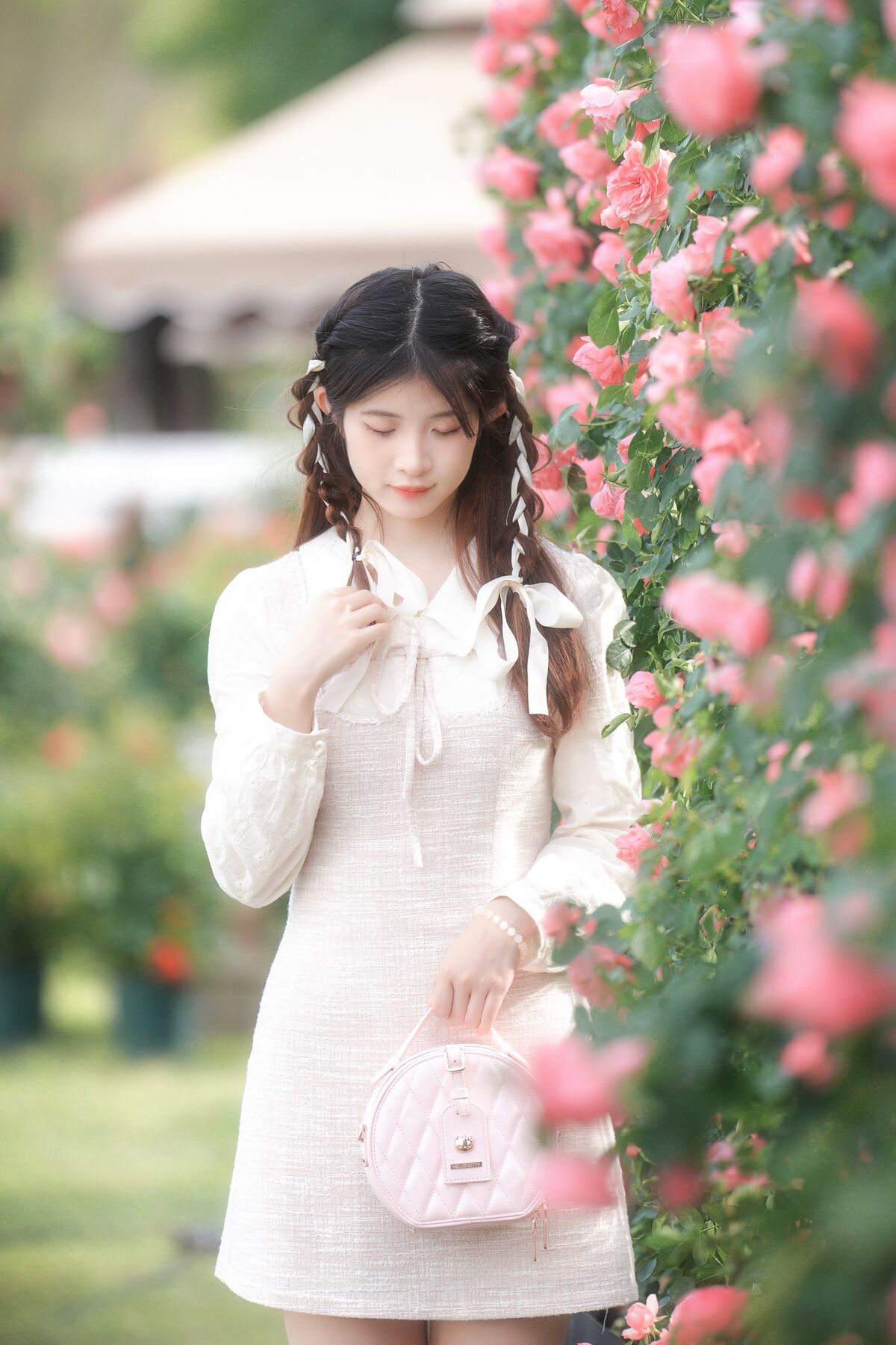 YiTuYu艺图语 Vol.10080 Wo De Xiao Zhu Li