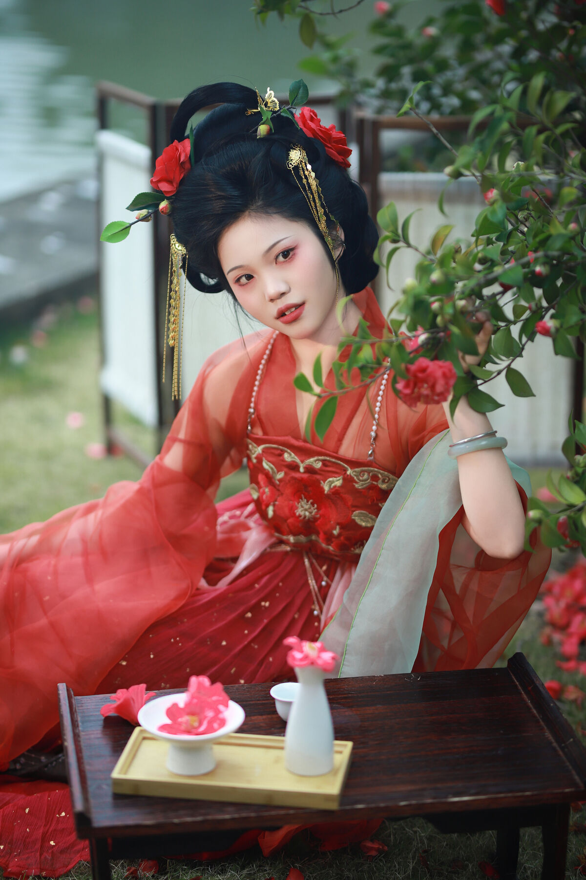 YiTuYu艺图语 Vol.10141 Jin Tian Yao Qu Hua Zhuang Ling