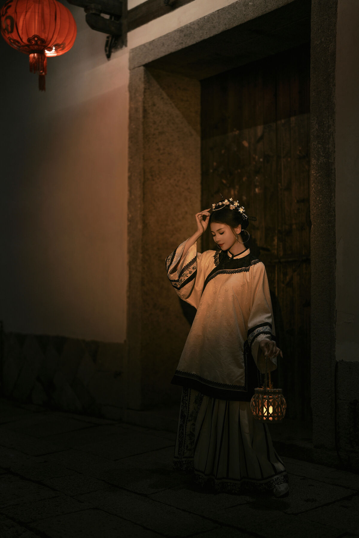 YiTuYu艺图语 Vol.10030 Luo Ning Tang