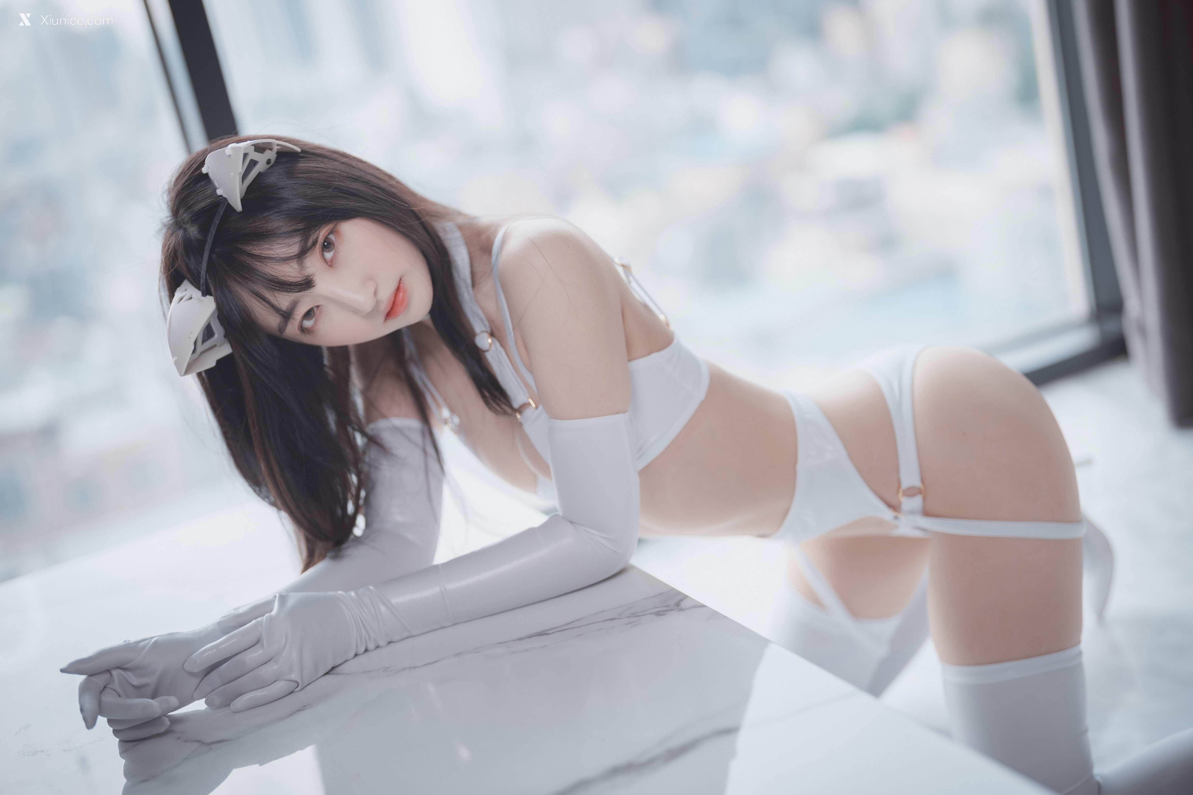 DJAWA Photo – HaNari (하나리) – Snow Cat #2 4K