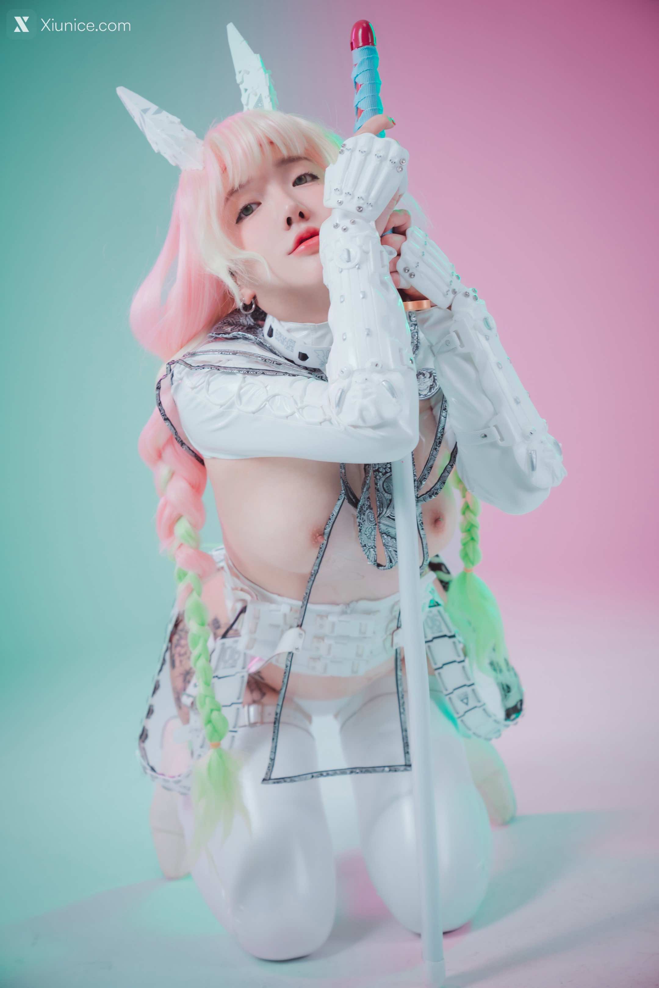 DJAWA Photo – Son Ye-Eun (손예은) – Cyber Hunter Mitsuri 4K