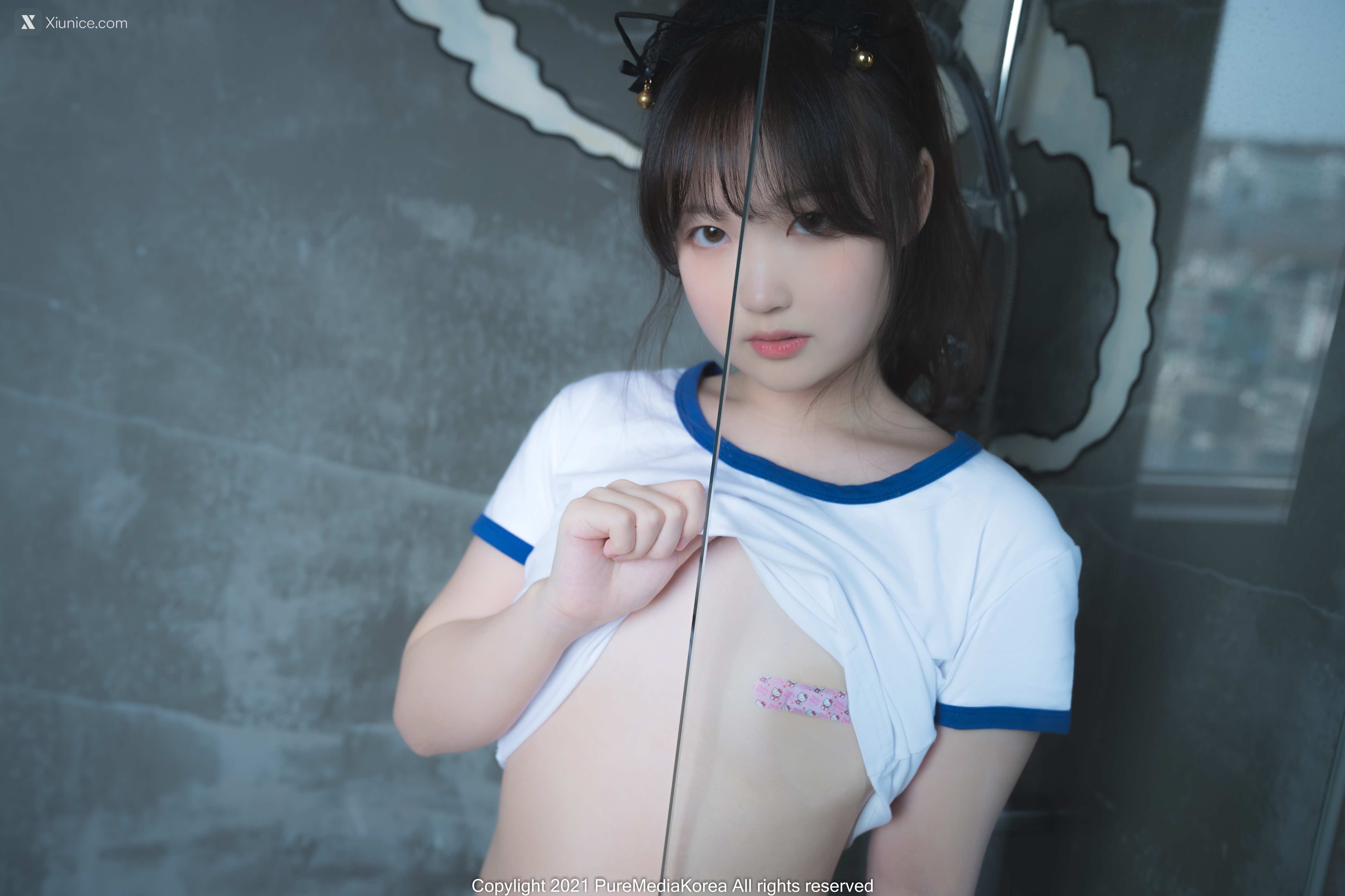 Pure Media Vol.068 Sia (시아) 4K