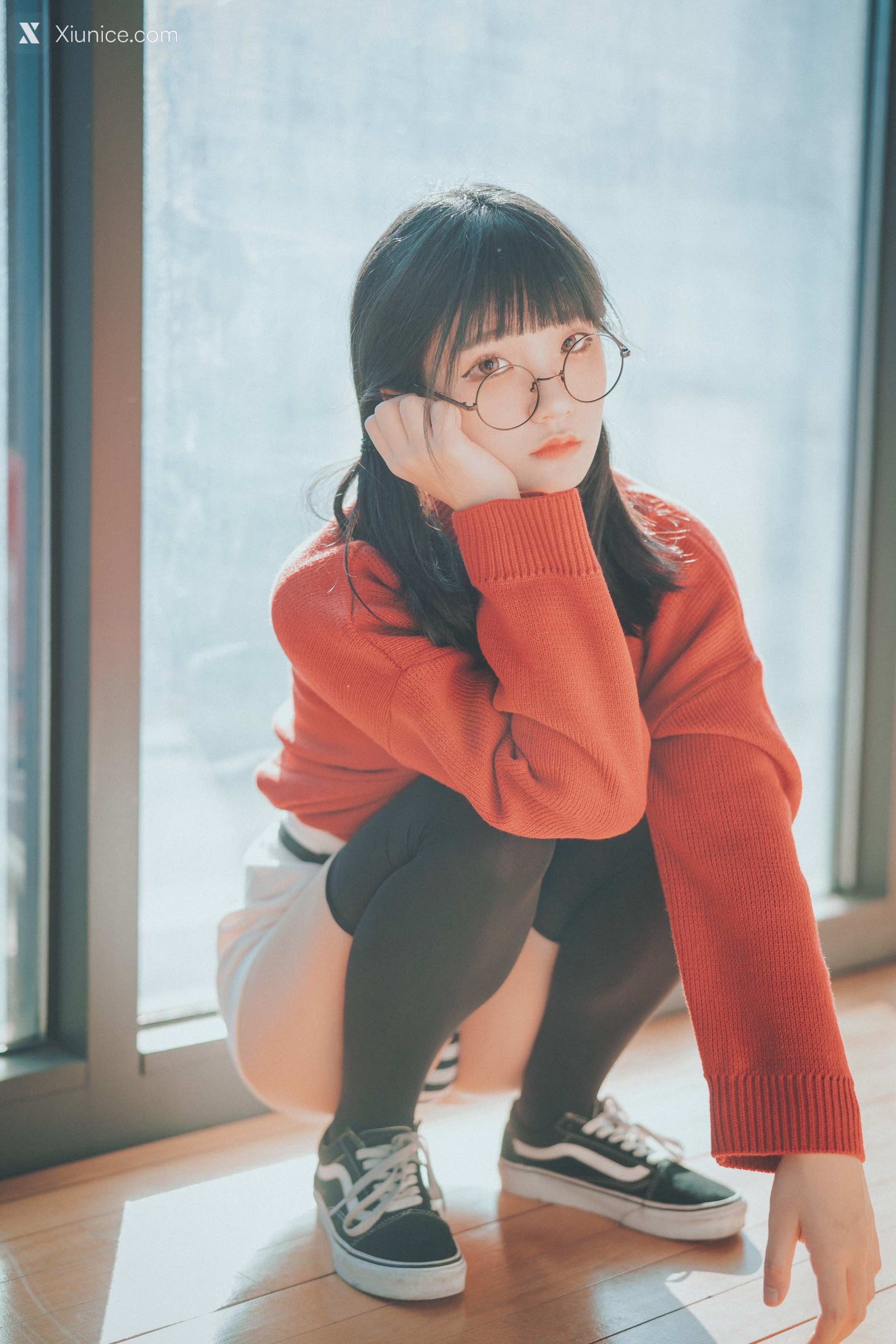 DJAWA Photo – Jeong Jenny (정제니) – Brooklyn Girl 4K