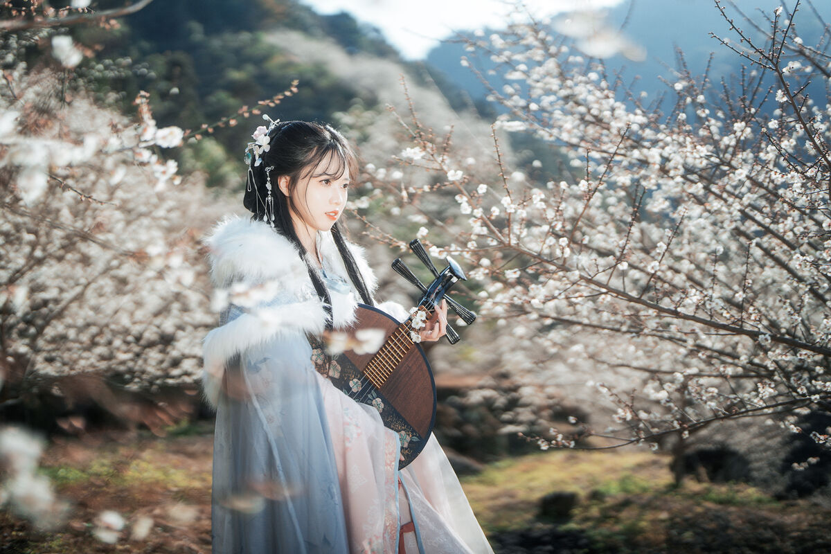 YiTuYu艺图语 Vol.10209 Nan You Chen Miao Miao