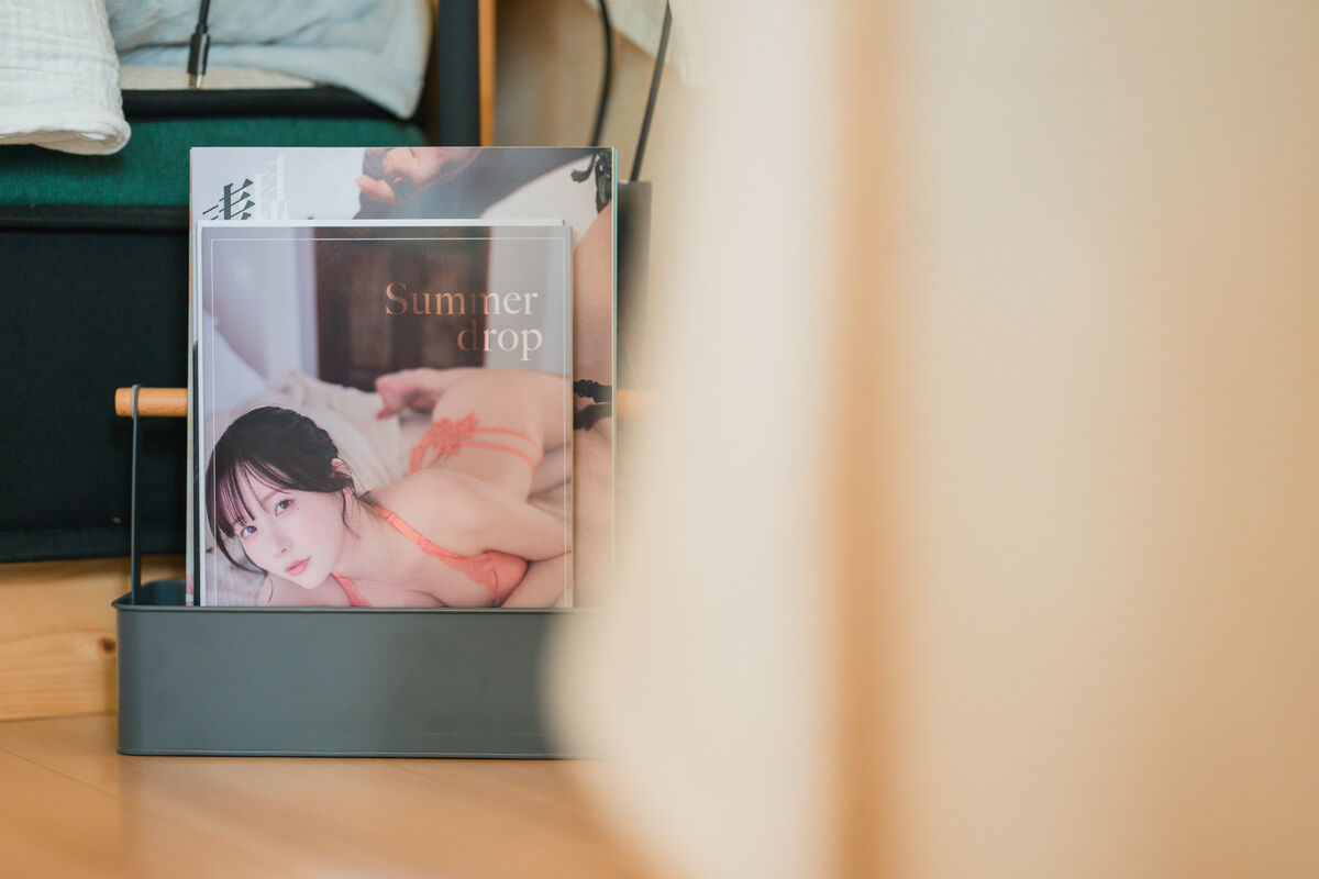 Coser@けん研 けんけん - C106实体刊物グラグラ And 推し型メイドロイドとしたいこと Part01