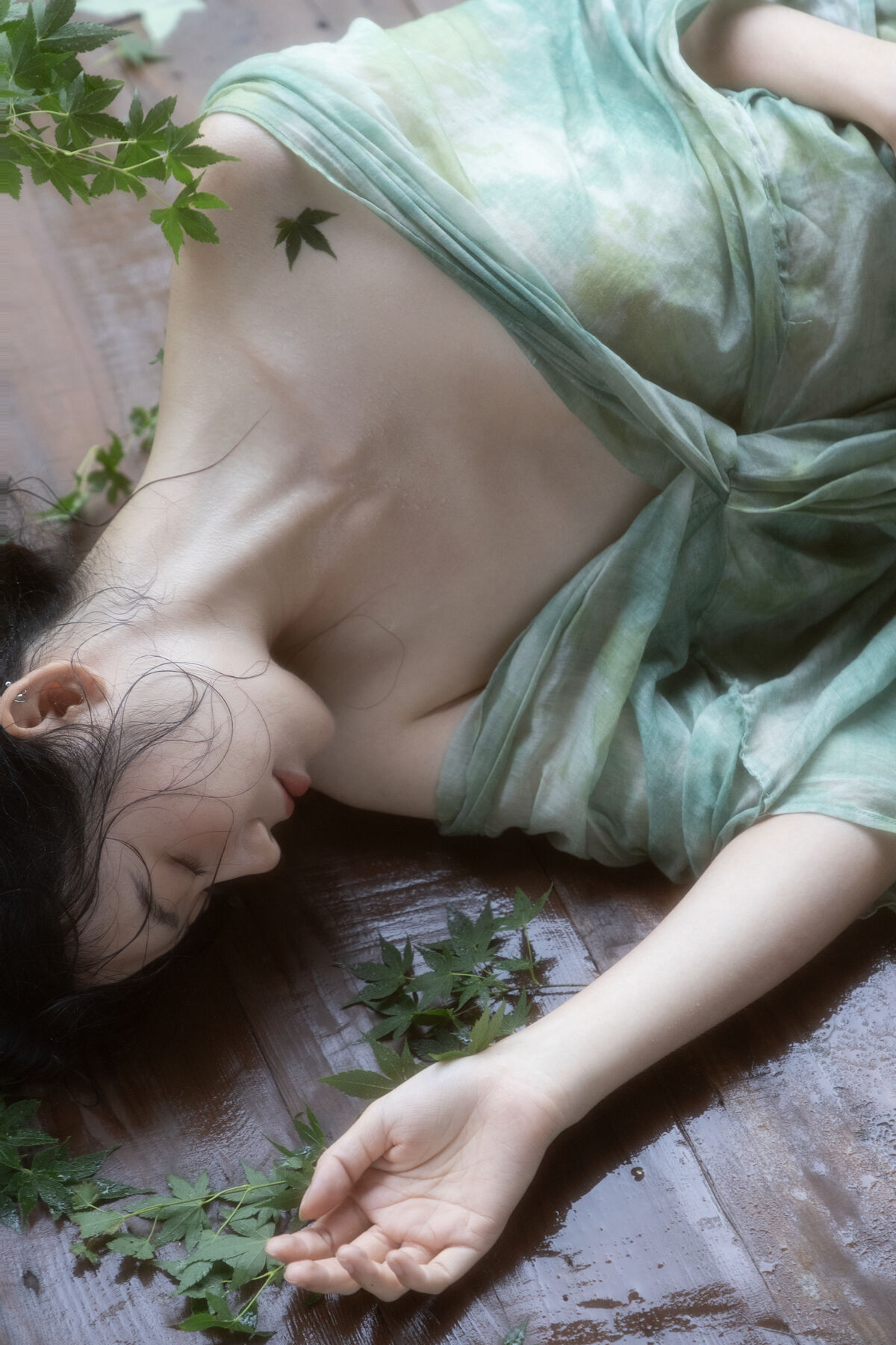 YiTuYu艺图语 Vol.10094 Fei Sato Ni Ni