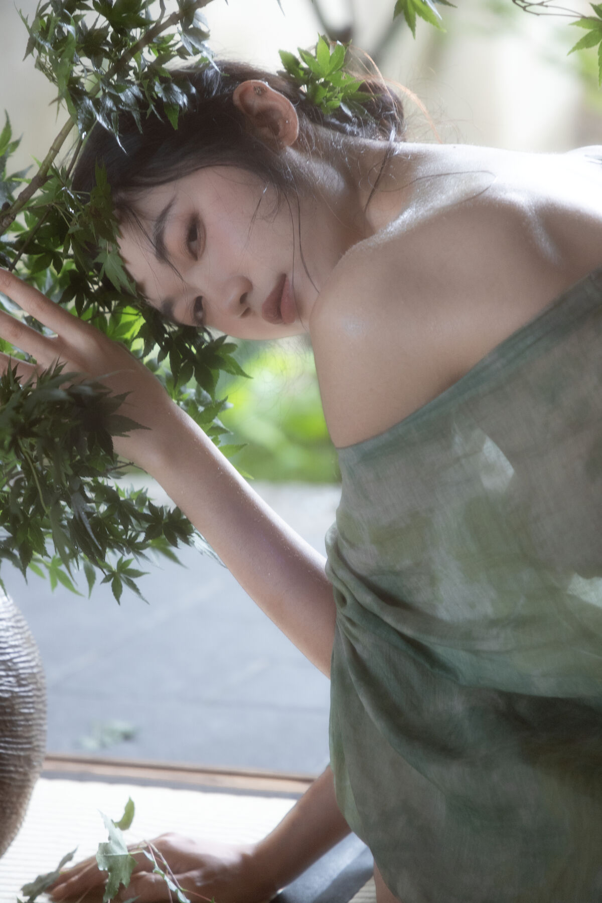 YiTuYu艺图语 Vol.10094 Fei Sato Ni Ni