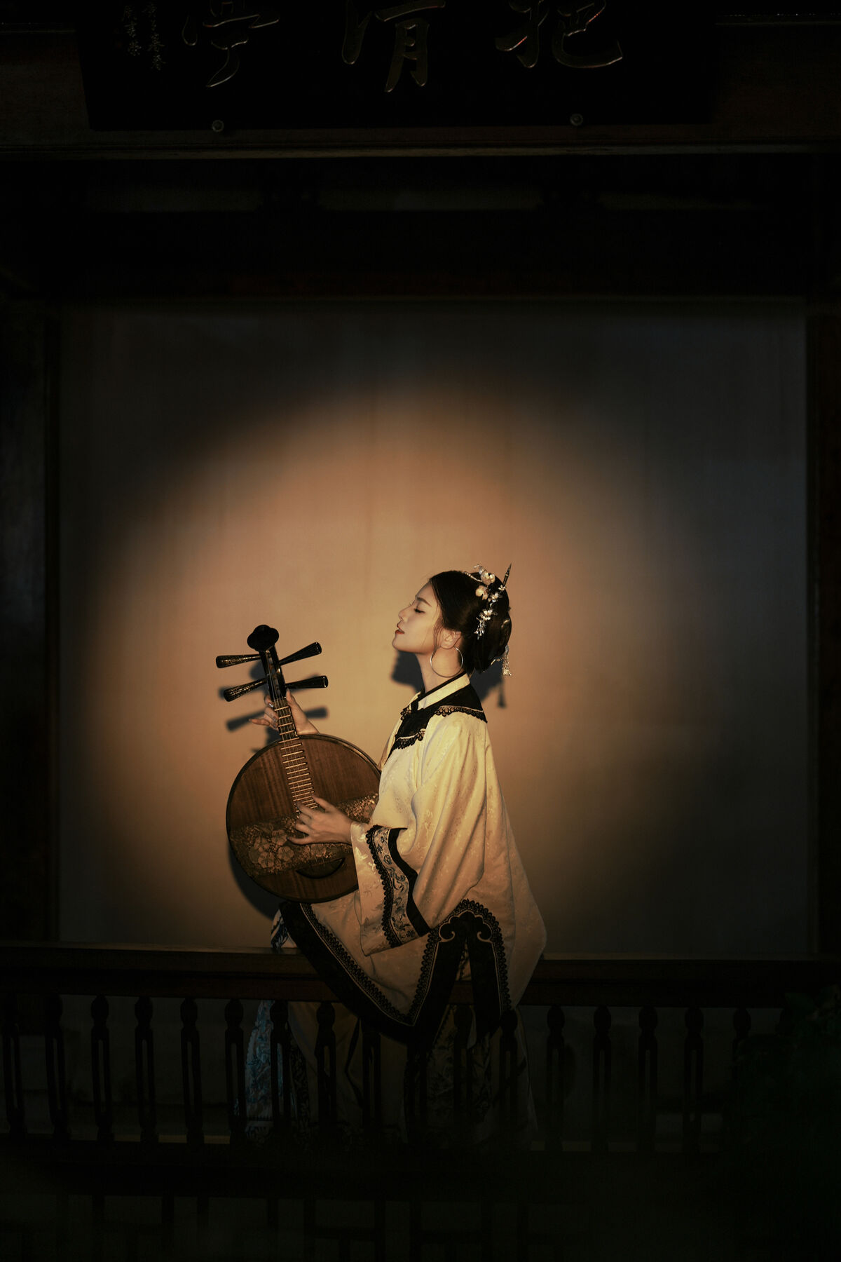 YiTuYu艺图语 Vol.10030 Luo Ning Tang