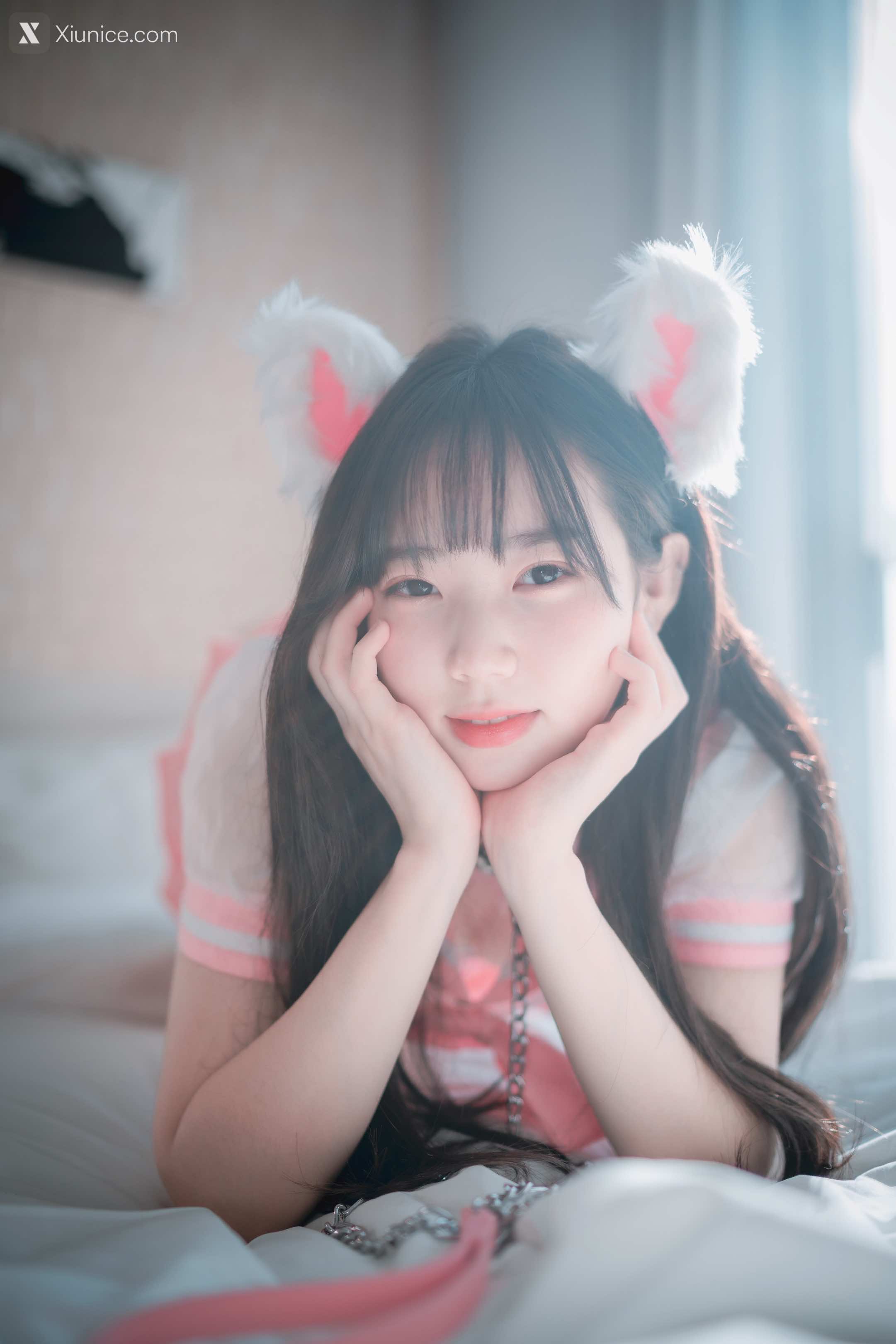 DJAWA Photo – Myu_a_ (뮤아) – Catgirl in Pink 4K