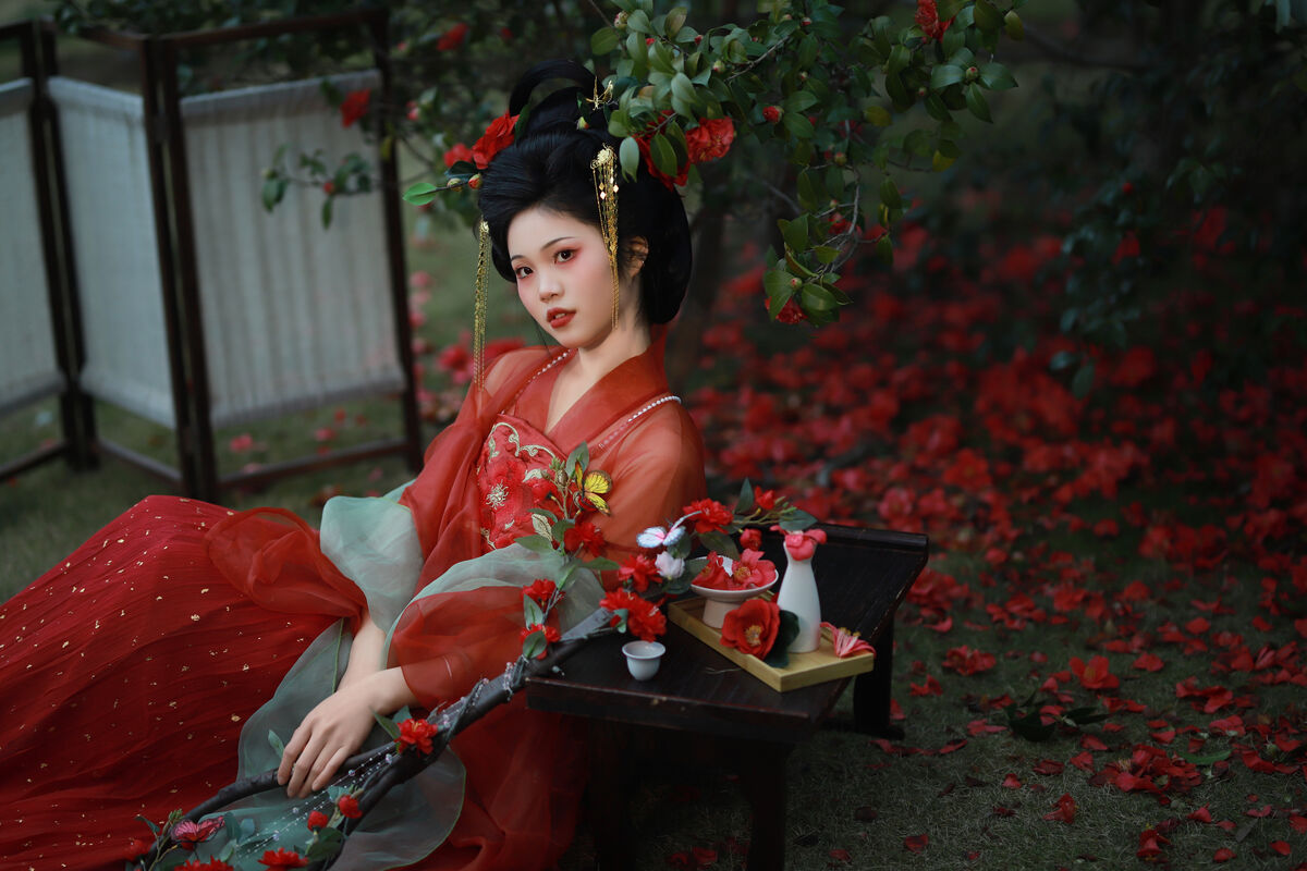 YiTuYu艺图语 Vol.10141 Jin Tian Yao Qu Hua Zhuang Ling