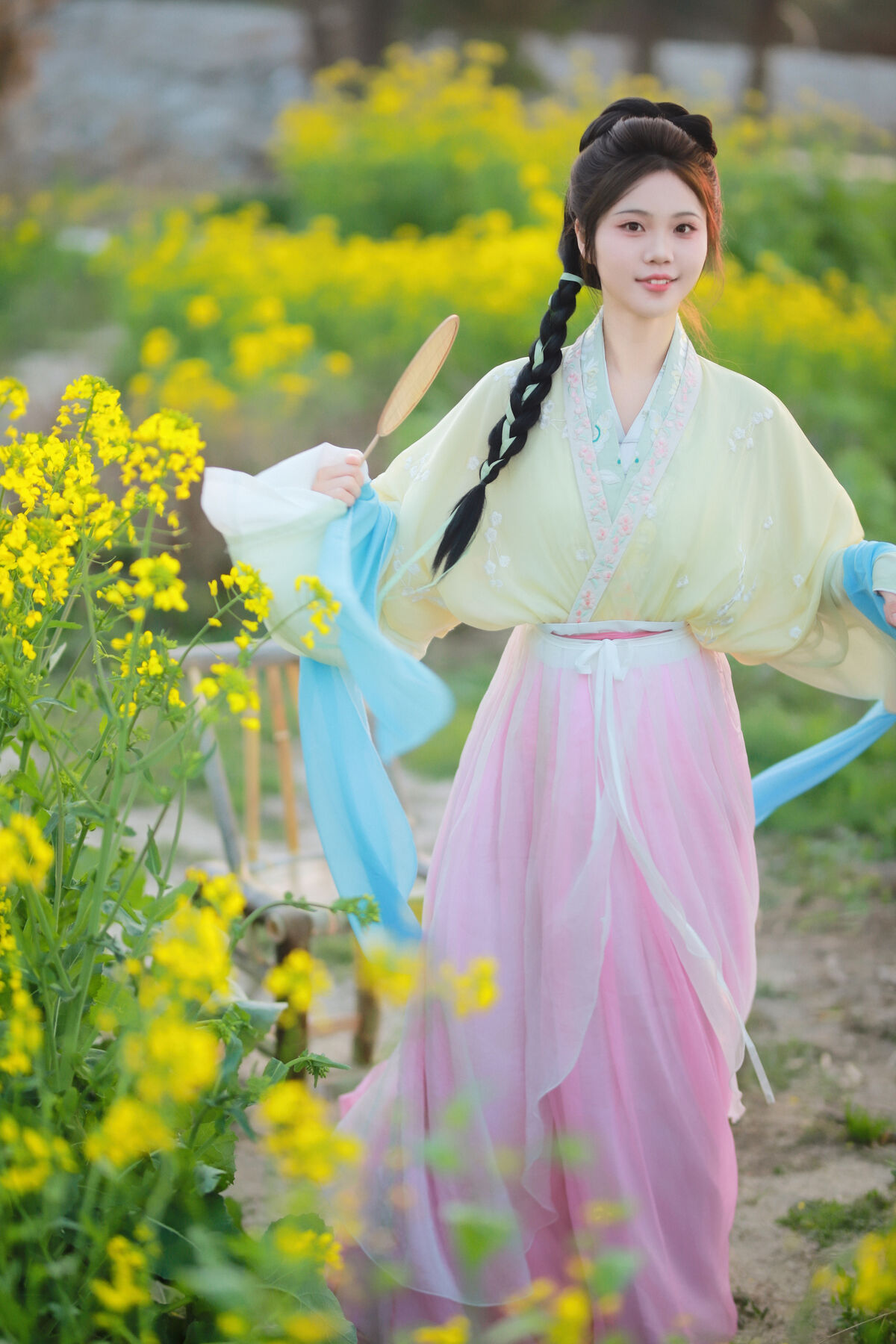 YiTuYu艺图语 Vol.10139 Jin Tian Yao Qu Hua Zhuang Ling